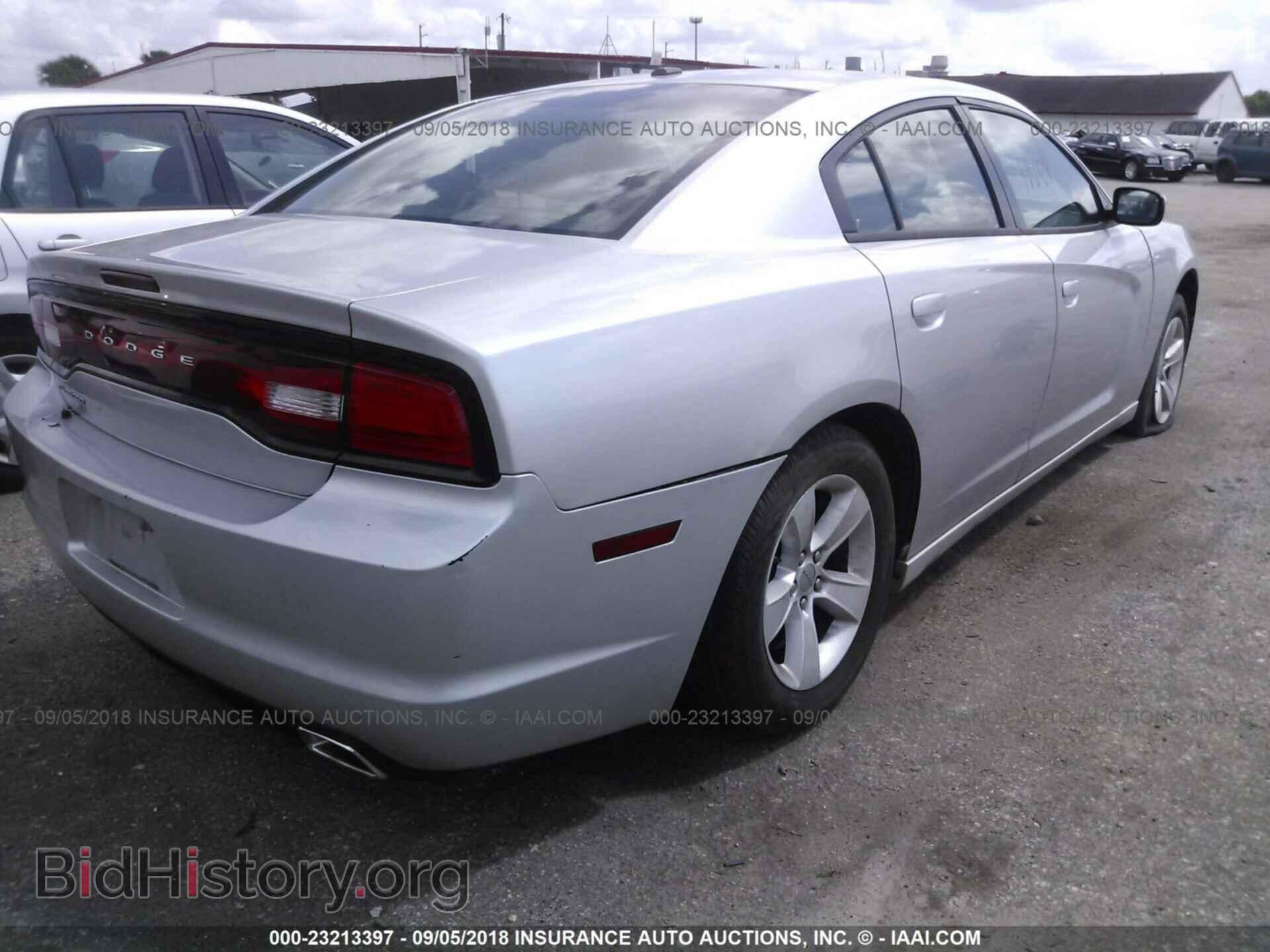 2012 Dodge Charger - VIN: 2C3CDXBGXCH117626 - Фото 4