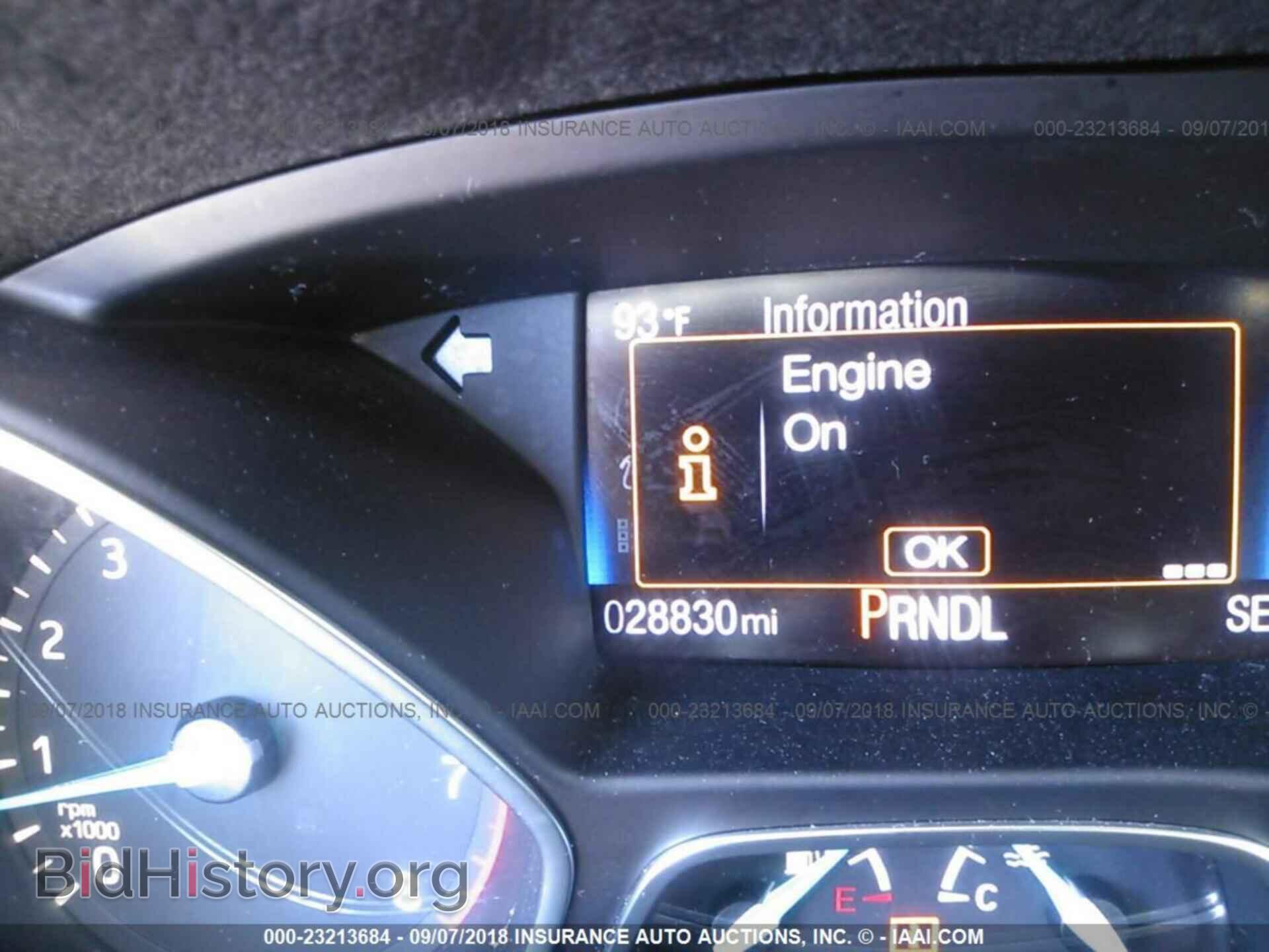 2016 Ford Focus - VIN: 1FADP3F23GL283127 - Photo 7