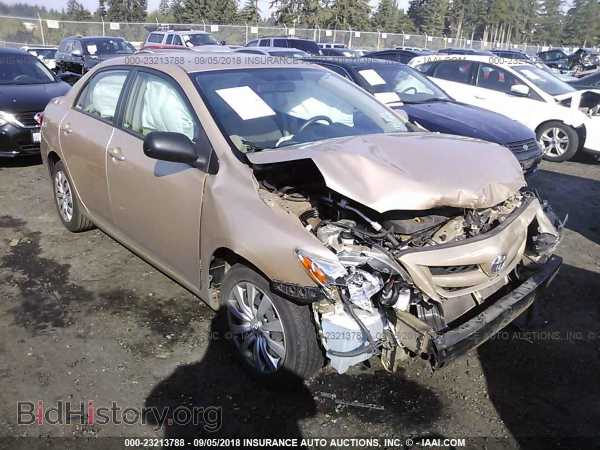 Фотография JTDBU4EE7C9173622 - Toyota Corolla 2012