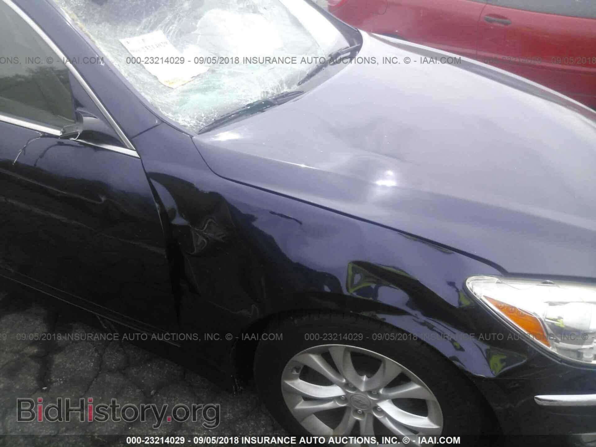 2012 Hyundai Genesis - VIN: KMHGC4DD8CU188088 - Фото 6