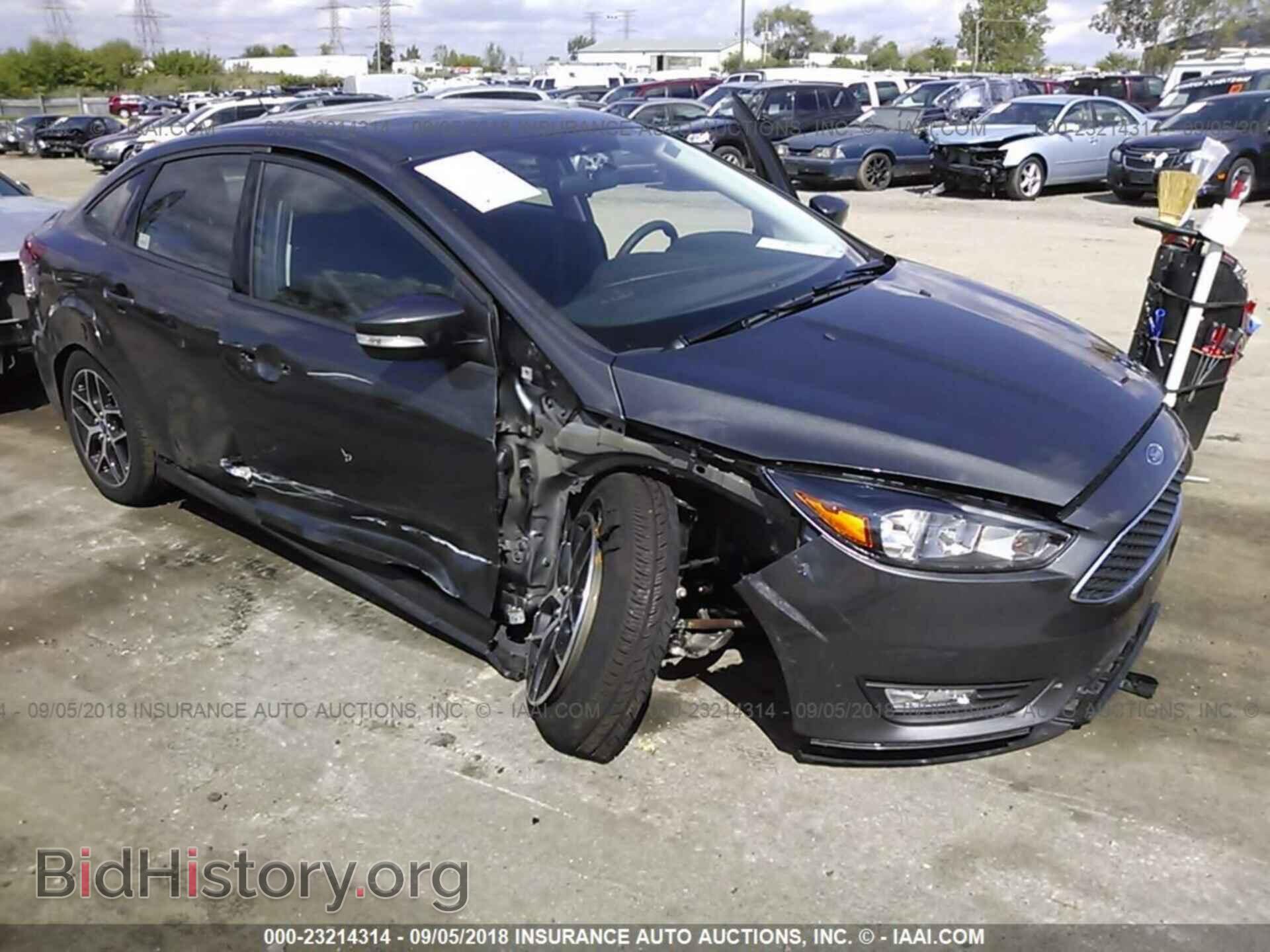 Photo 1FADP3H21HL323297 - Ford Focus 2017