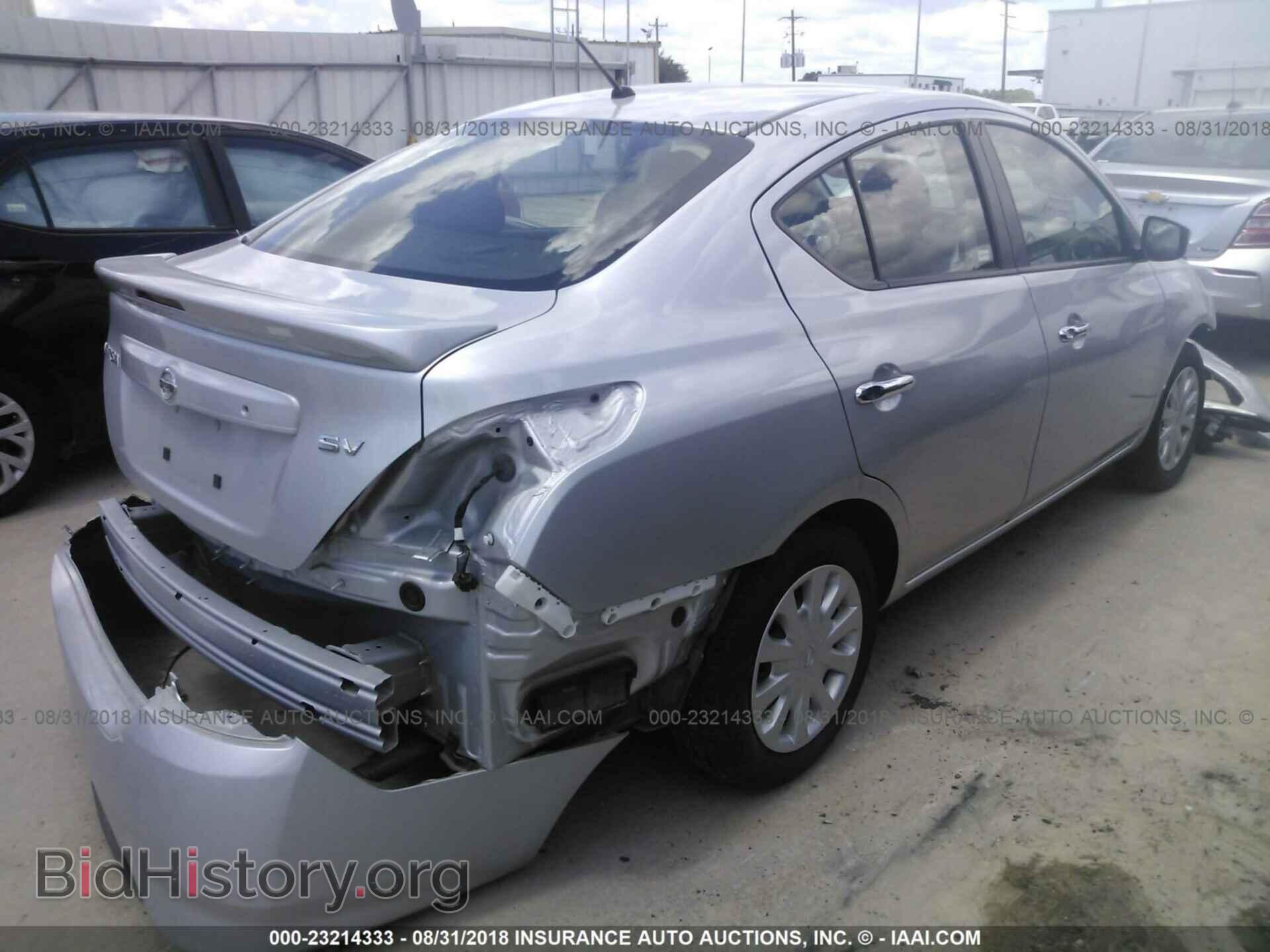2017 Nissan Versa - VIN: 3N1CN7AP2HL805910 - Photo 4