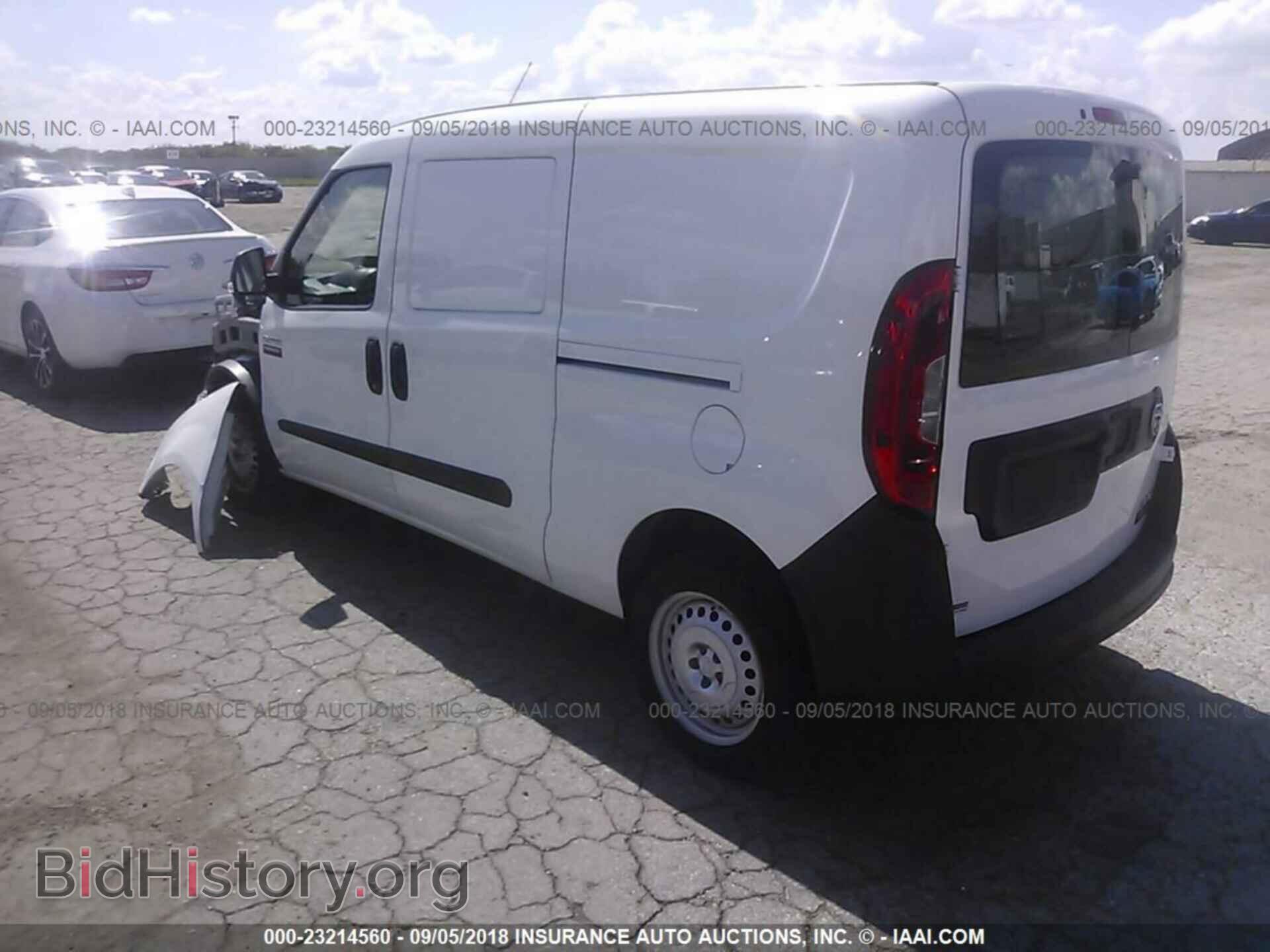 2016 Ram Promaster - VIN: ZFBERFAT2G6B20192 - Photo 3