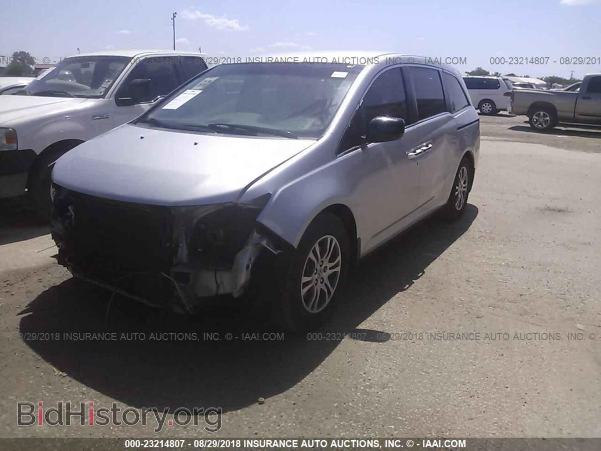 2012 Honda Odyssey - VIN: 5FNRL5H46CB051494 - Фото 2