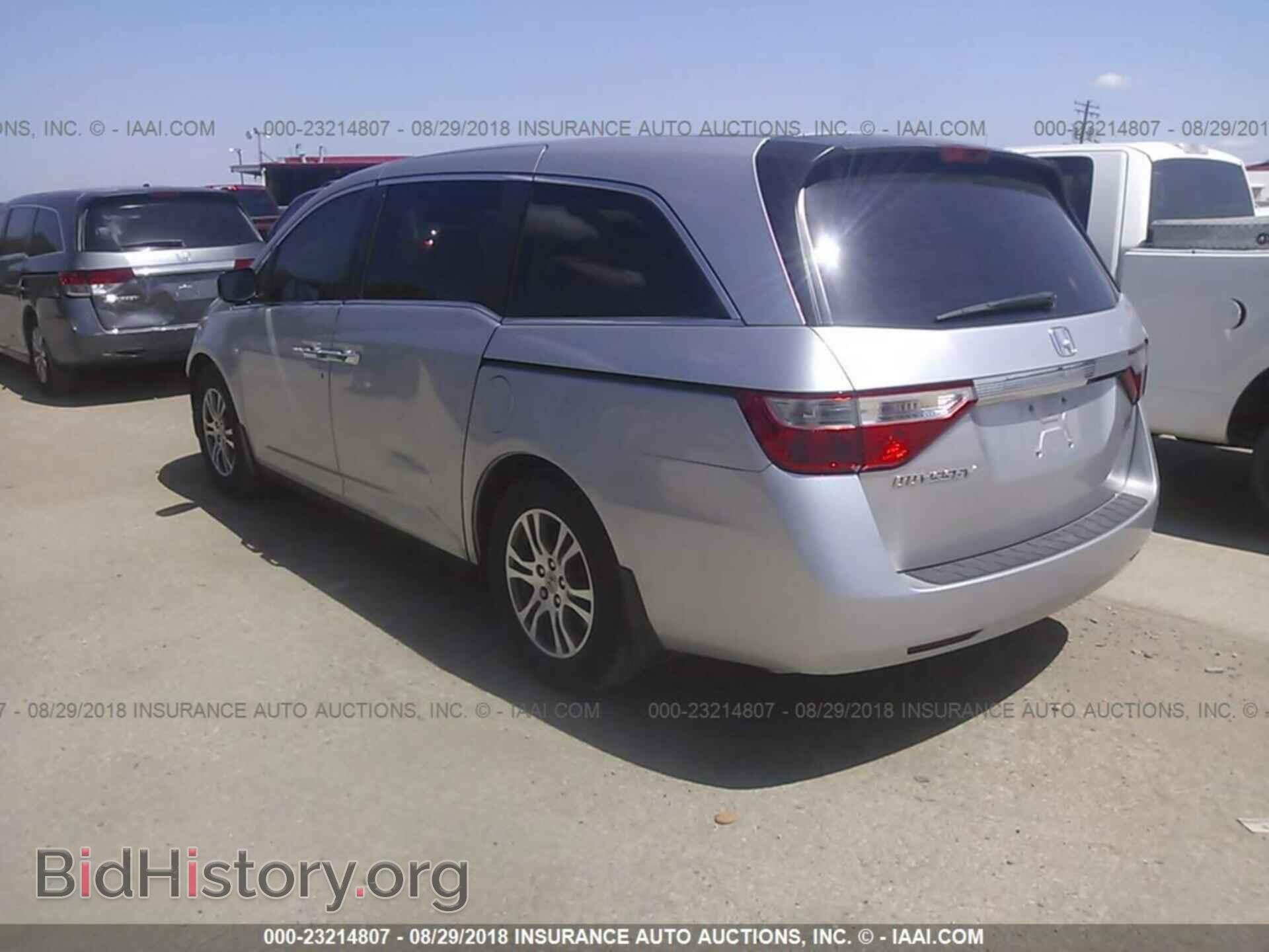 2012 Honda Odyssey - VIN: 5FNRL5H46CB051494 - Фото 3