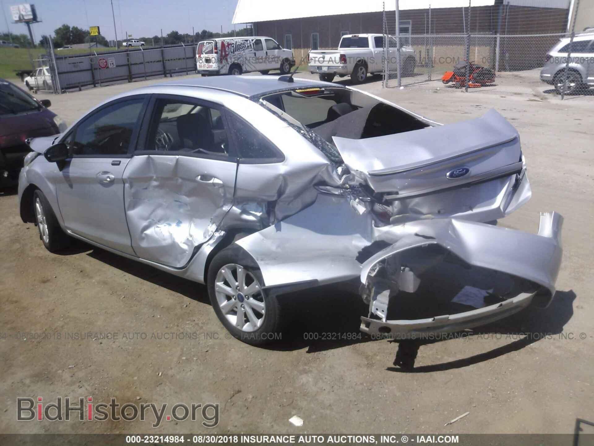 2012 Ford Fiesta - VIN: 3FADP4BJ0CM126103 - Фото 3