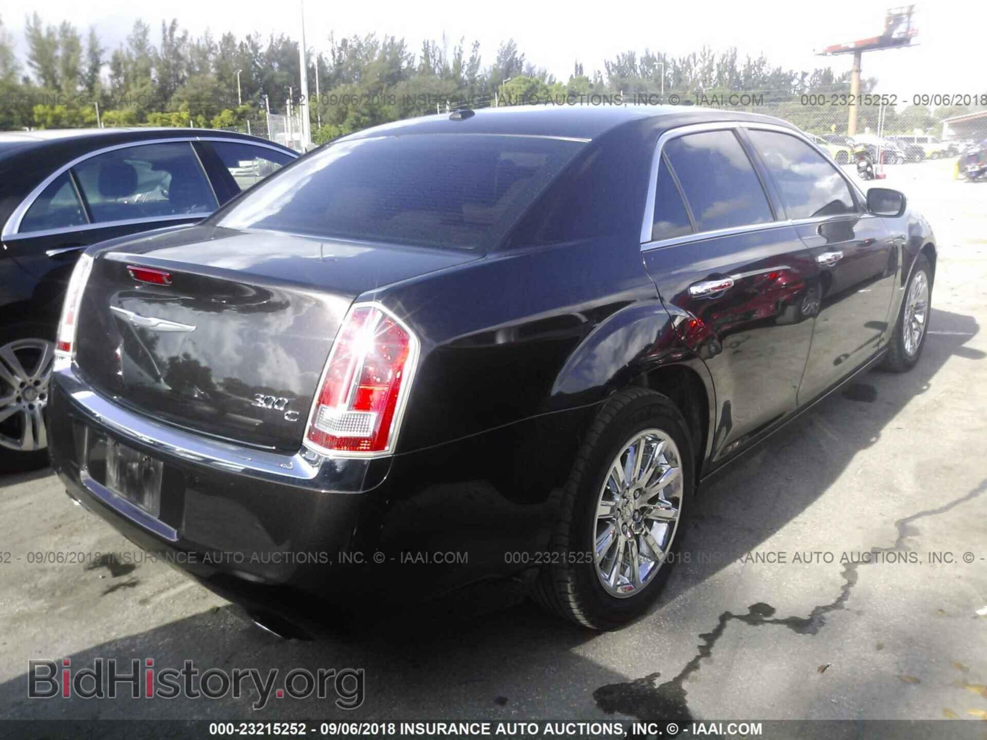 2013 Chrysler 300c - VIN: 2C3CCAEG3DH713187 - Фото 4