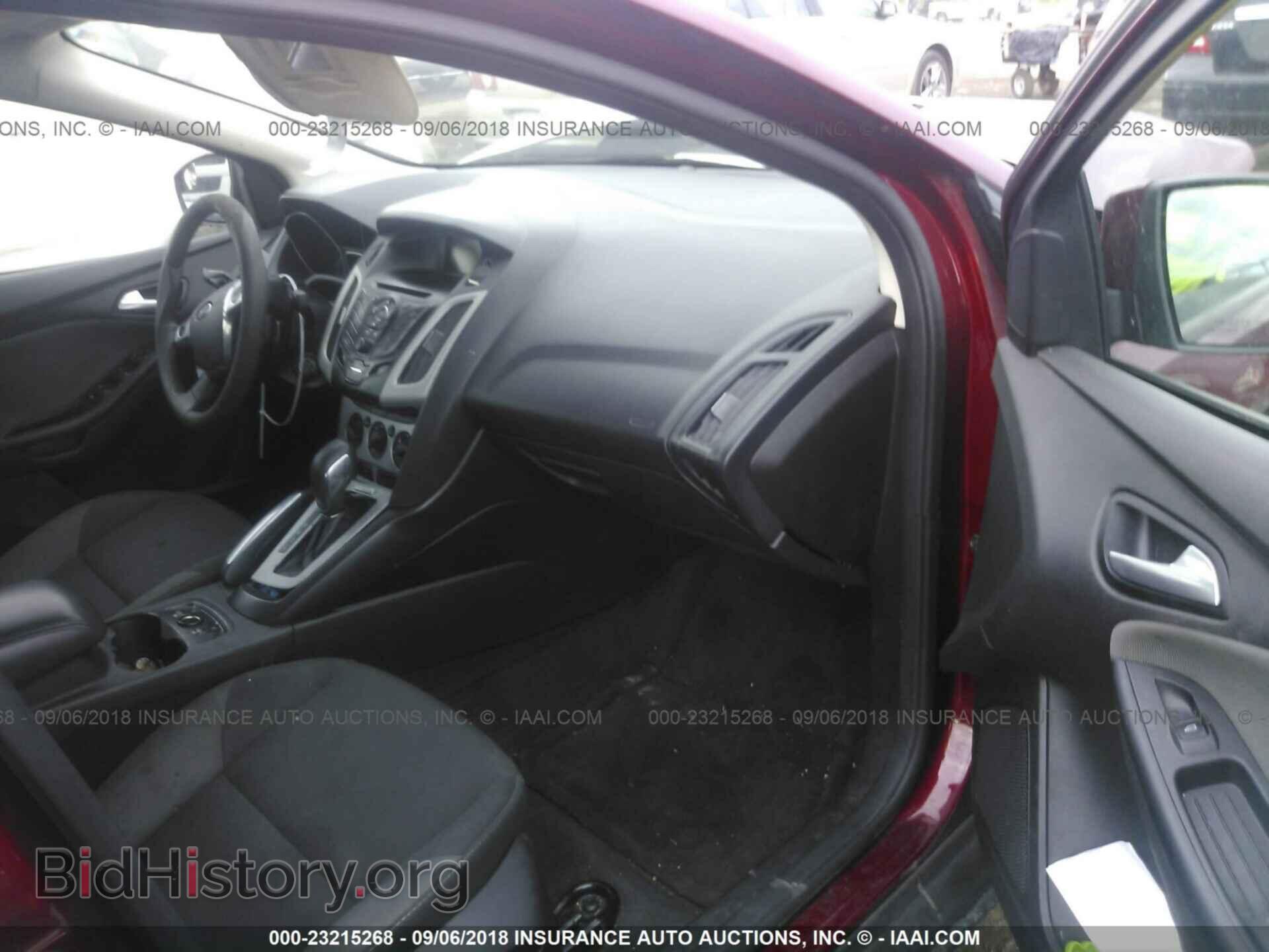 2013 Ford Focus - VIN: 1FADP3F21DL143542 - Photo 5