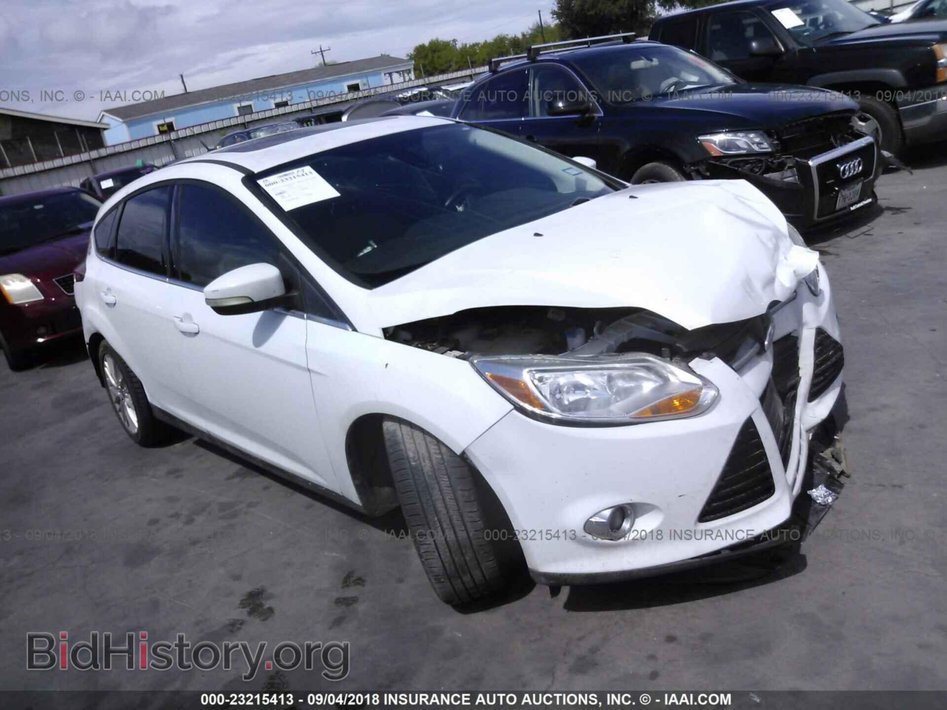Фотография 1FAHP3M25CL368081 - Ford Focus 2012