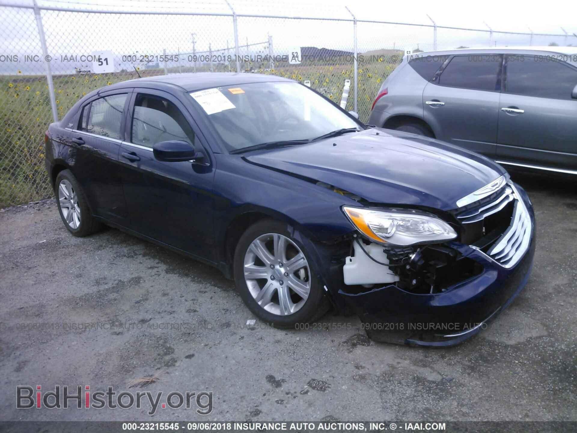 Photo 1C3CCBBB3DN699376 - Chrysler 200 2013