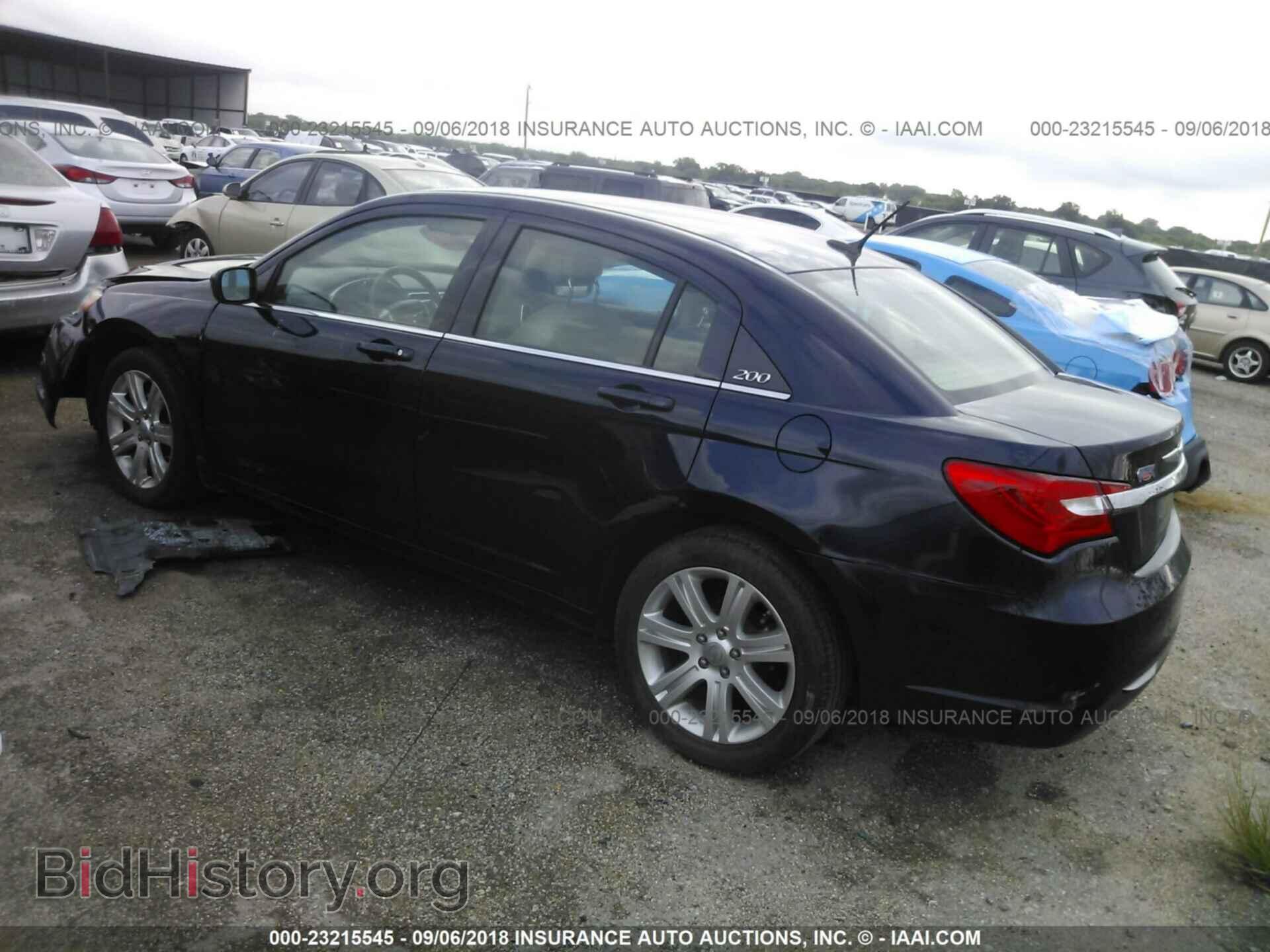 2013 Chrysler 200 - VIN: 1C3CCBBB3DN699376 - Photo 3
