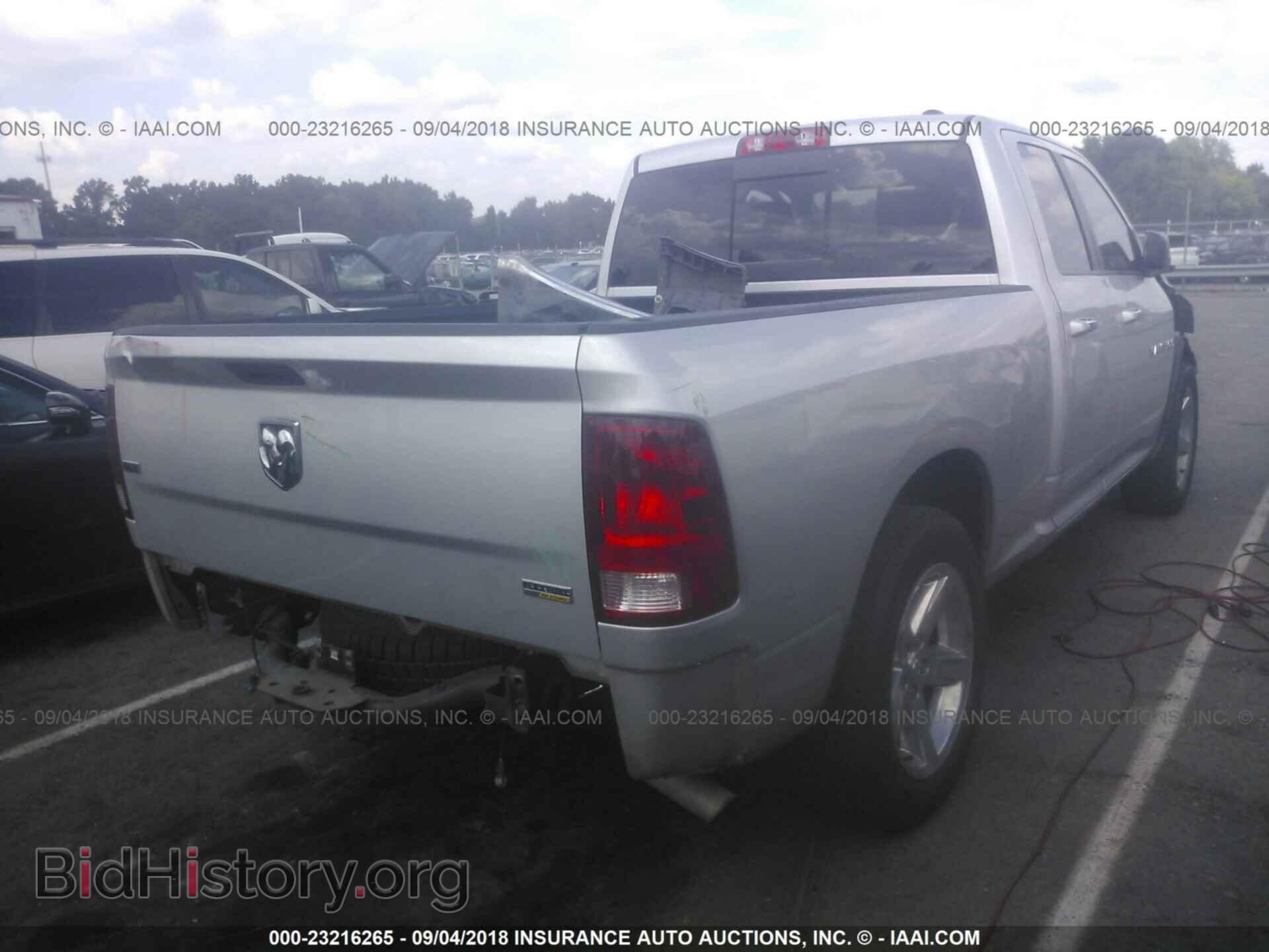 2011 Dodge Ram 1500 - VIN: 1D7RB1GPXBS656407 - Фото 4