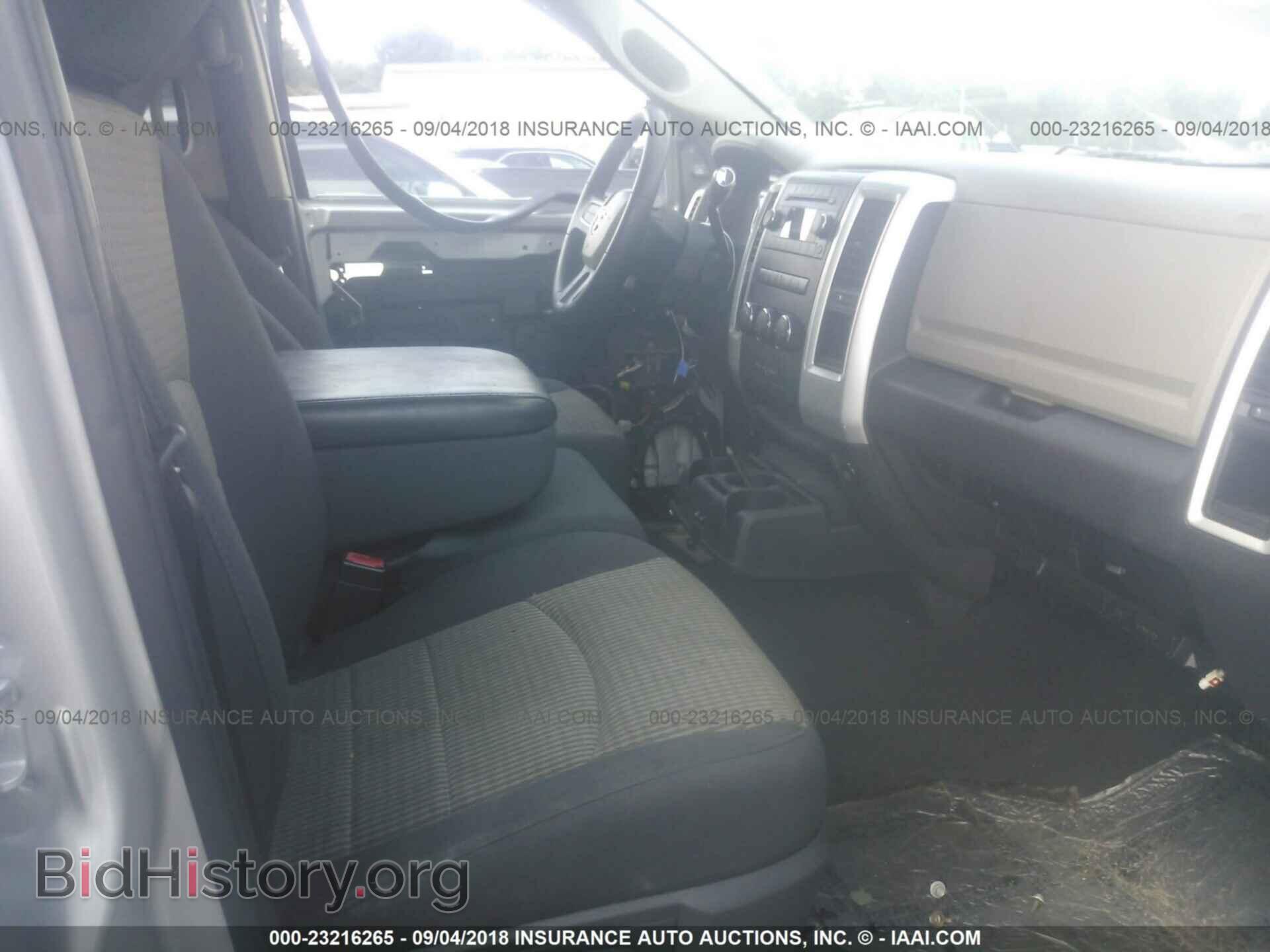 2011 Dodge Ram 1500 - VIN: 1D7RB1GPXBS656407 - Фото 5