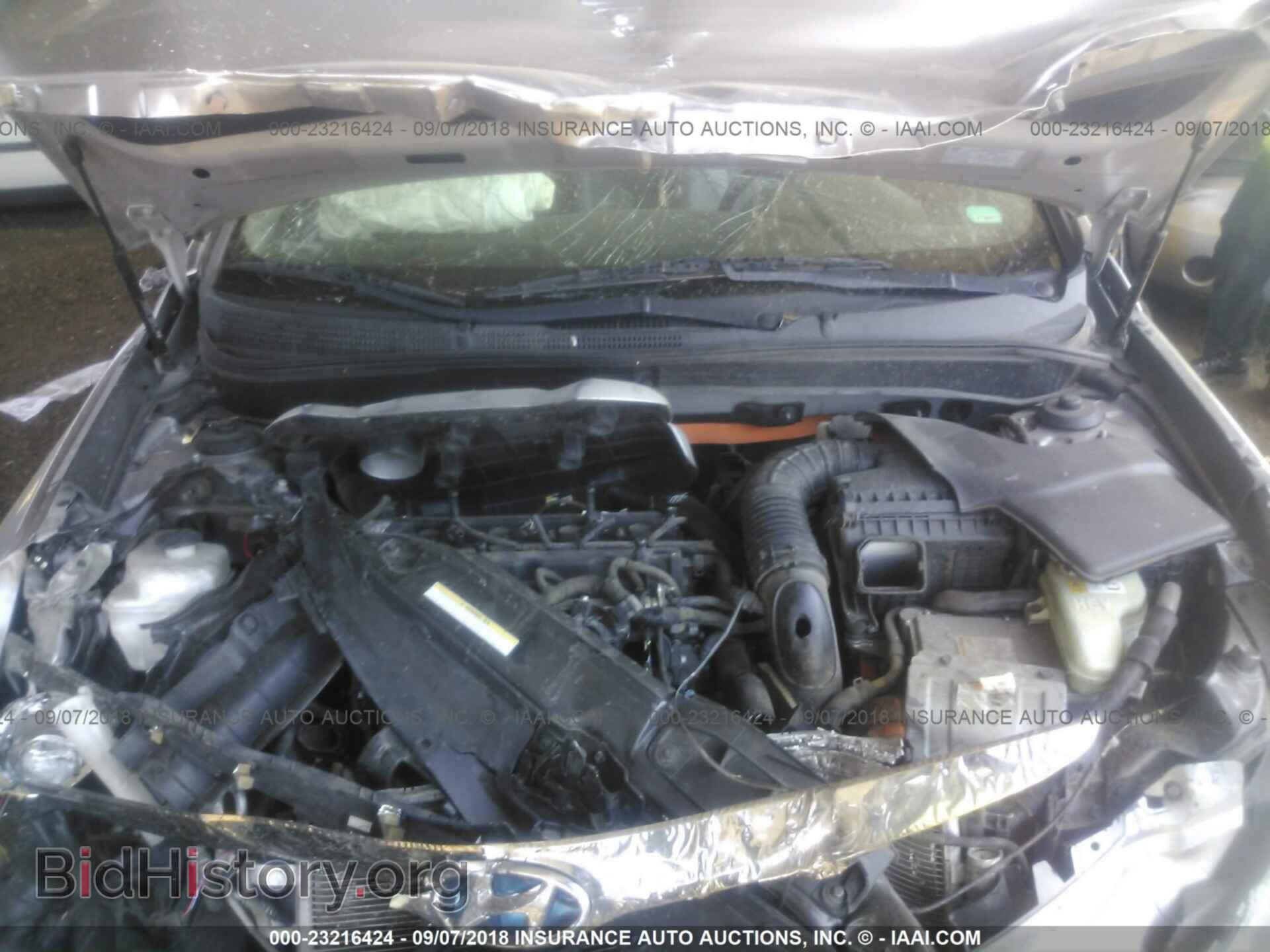 2012 Hyundai Sonata - VIN: KMHEC4A44CA058404 - Photo 10