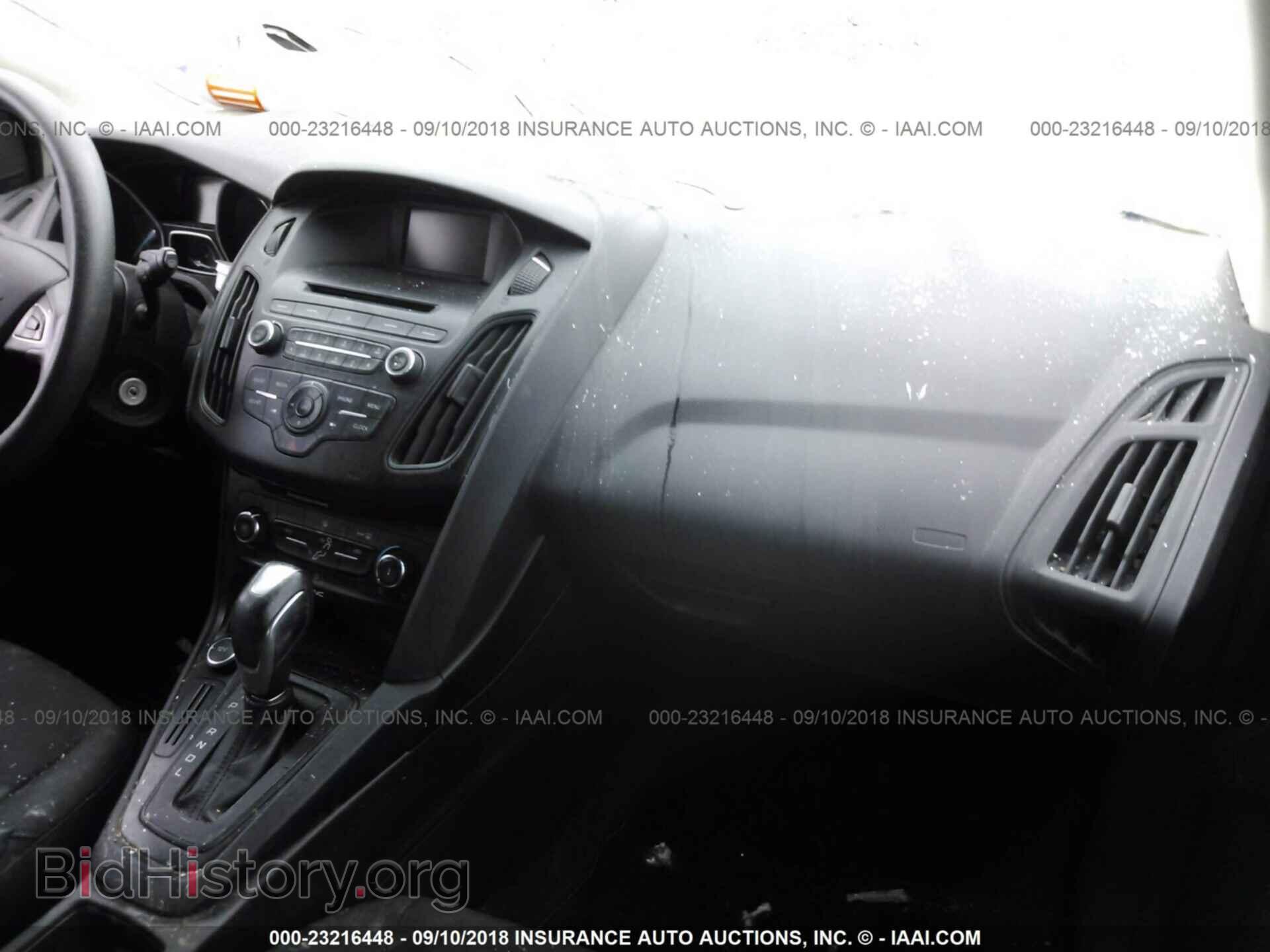 2015 Ford Focus - VIN: 1FADP3K29FL243087 - Photo 5