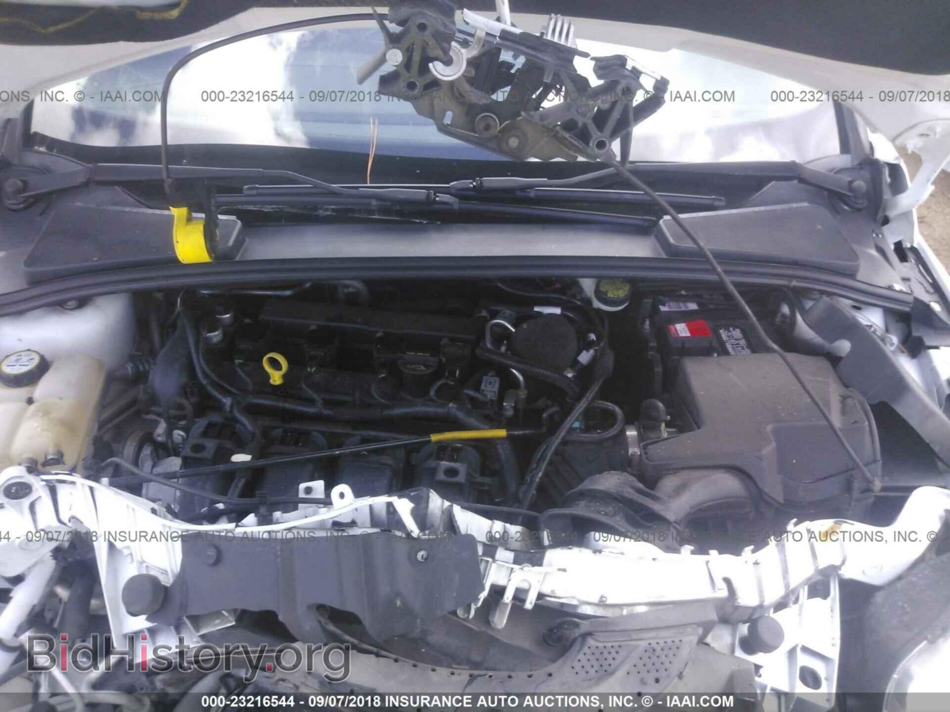 2012 Ford Focus - VIN: 1FAHP3H27CL176994 - Фото 10