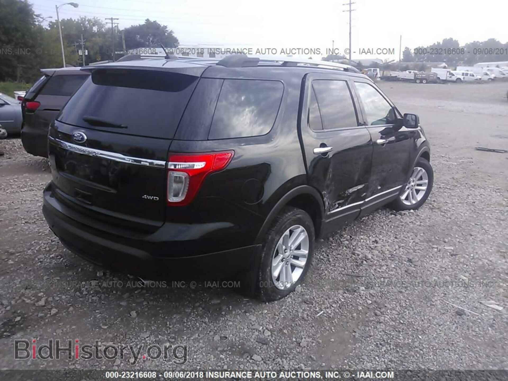 2012 Ford Explorer - VIN: 1FMHK8D86CGA52199 - Photo 4
