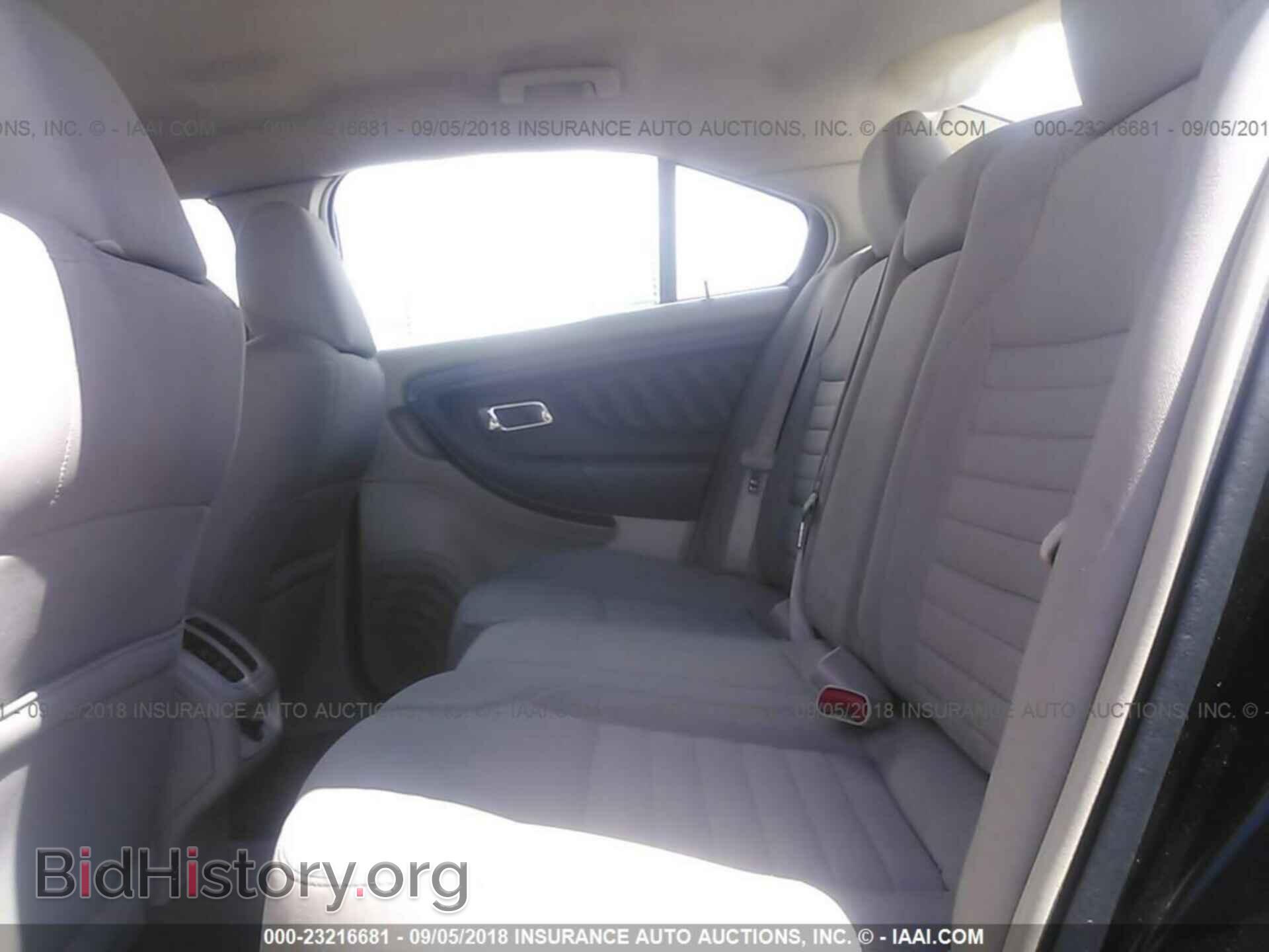 2011 FORD TAURUS - VIN: 1FAHP2DW9BG153095 - Фото 8