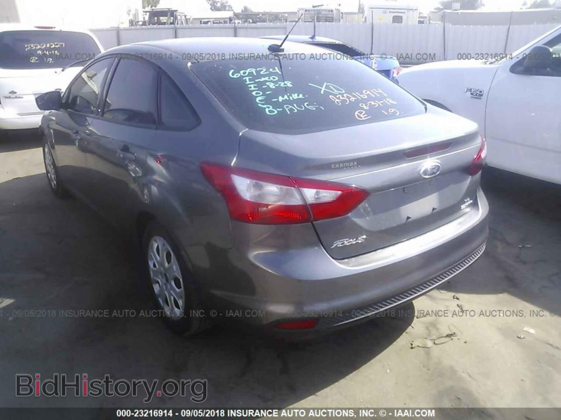 2012 Ford Focus - VIN: 1FAHP3F26CL367633 - Фото 3