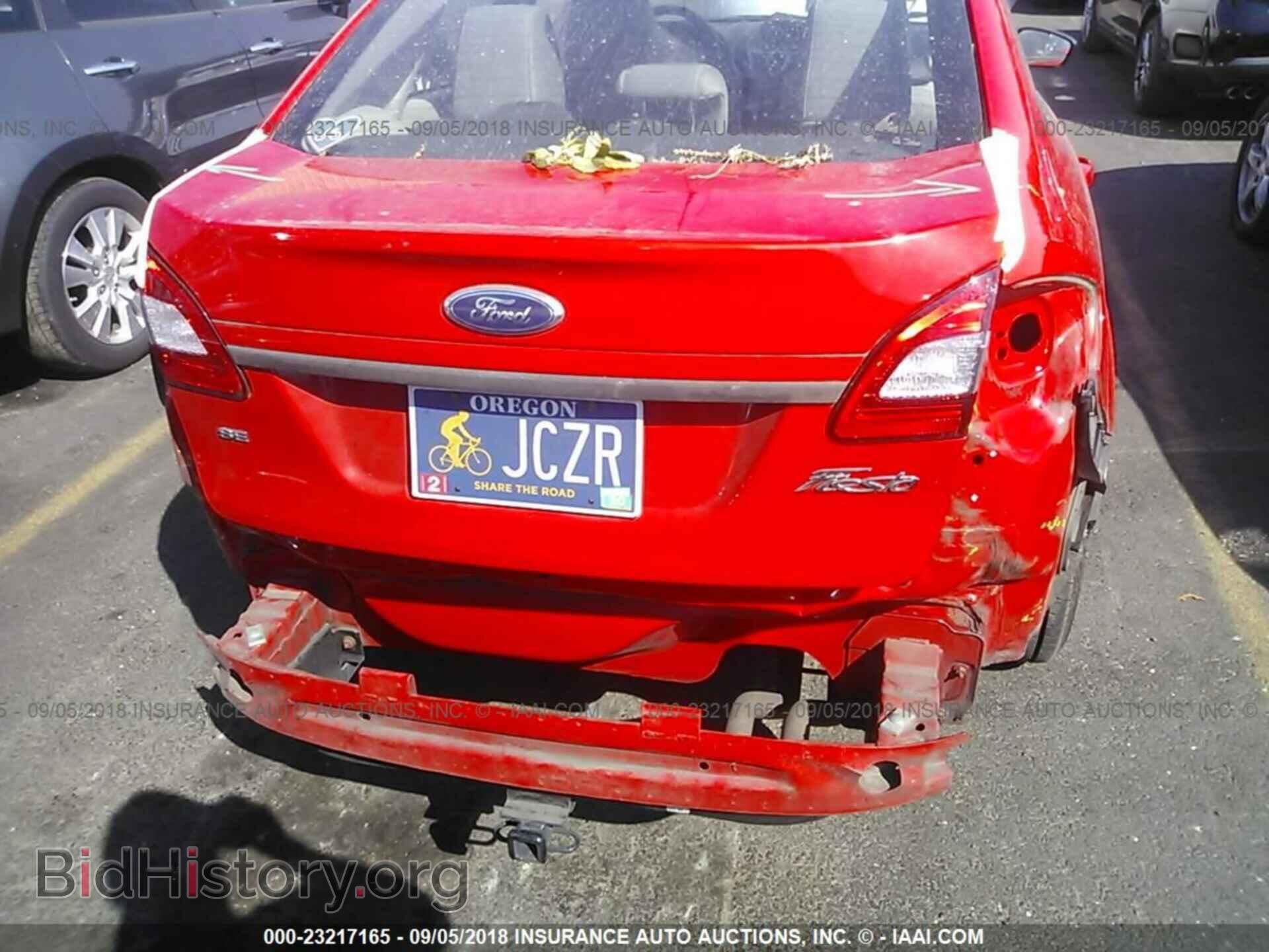 2012 Ford Fiesta - VIN: 3FADP4BJ4CM128646 - Photo 6