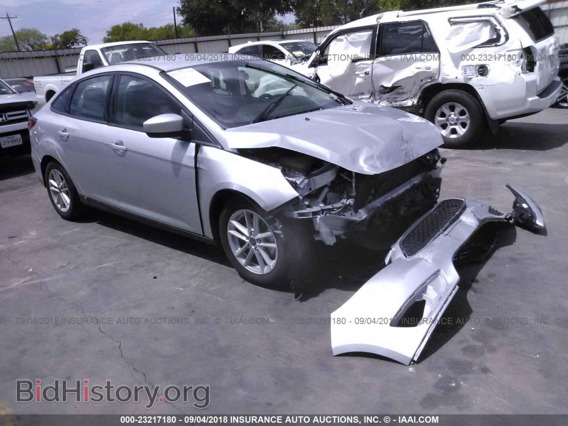Photo 1FADP3FE3JL229795 - Ford Focus 2018