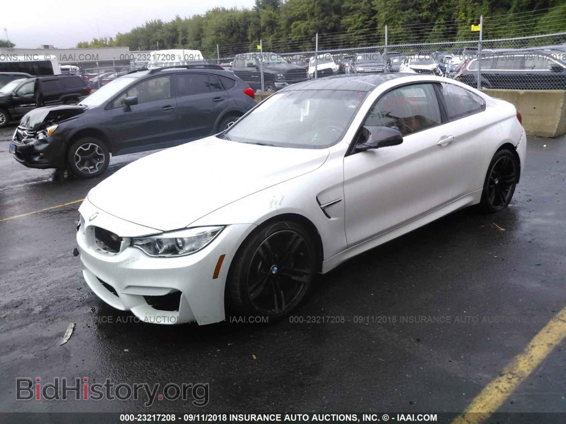 2017 Bmw M4 - VIN: WBS3R9C56HK710026 - Фото 2