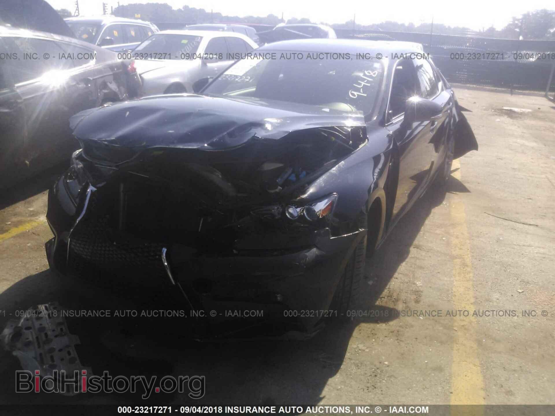 2014 LEXUS IS - VIN: JTHCF1D20E5009075 - Photo 2