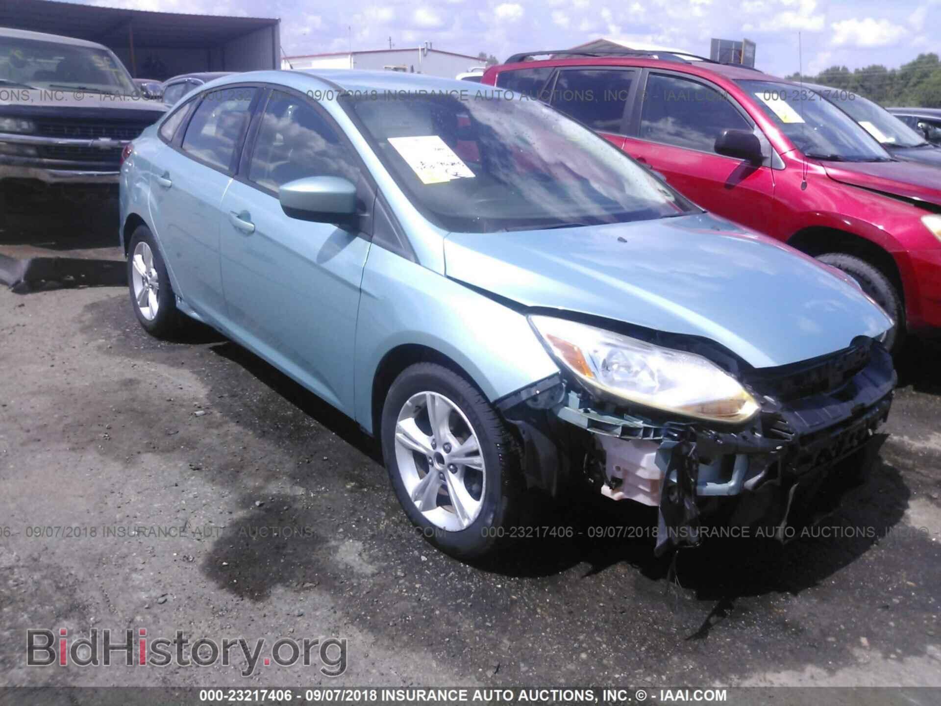 Photo 1FAHP3F21CL318369 - Ford Focus 2012