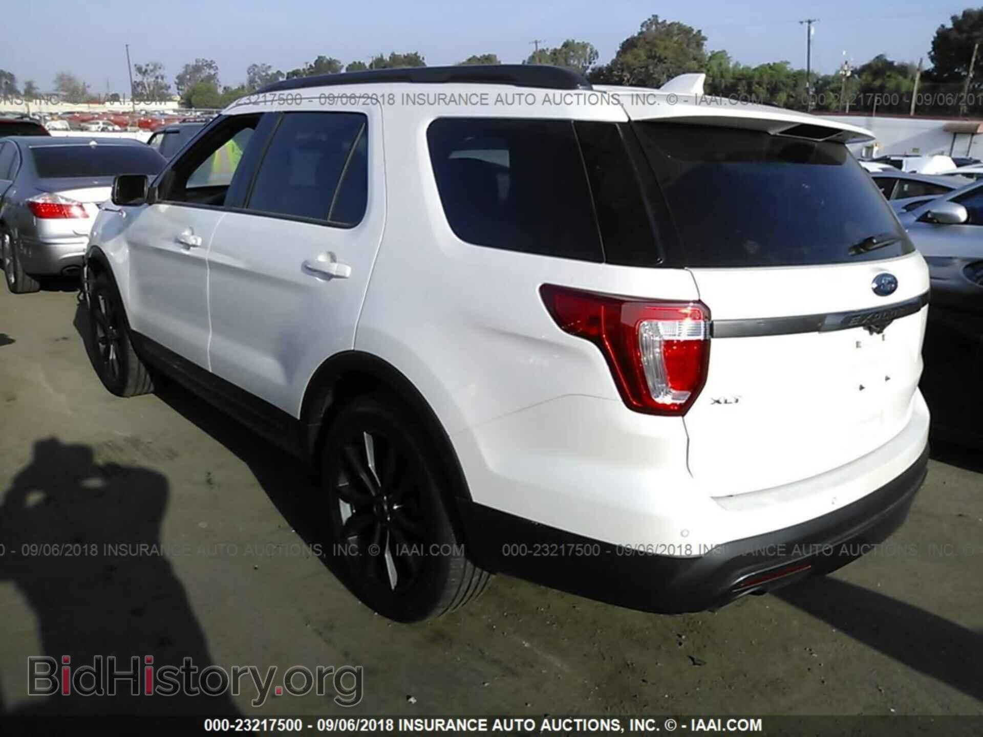 2017 Ford Explorer - VIN: 1FM5K7D80HGD99709 - Photo 3