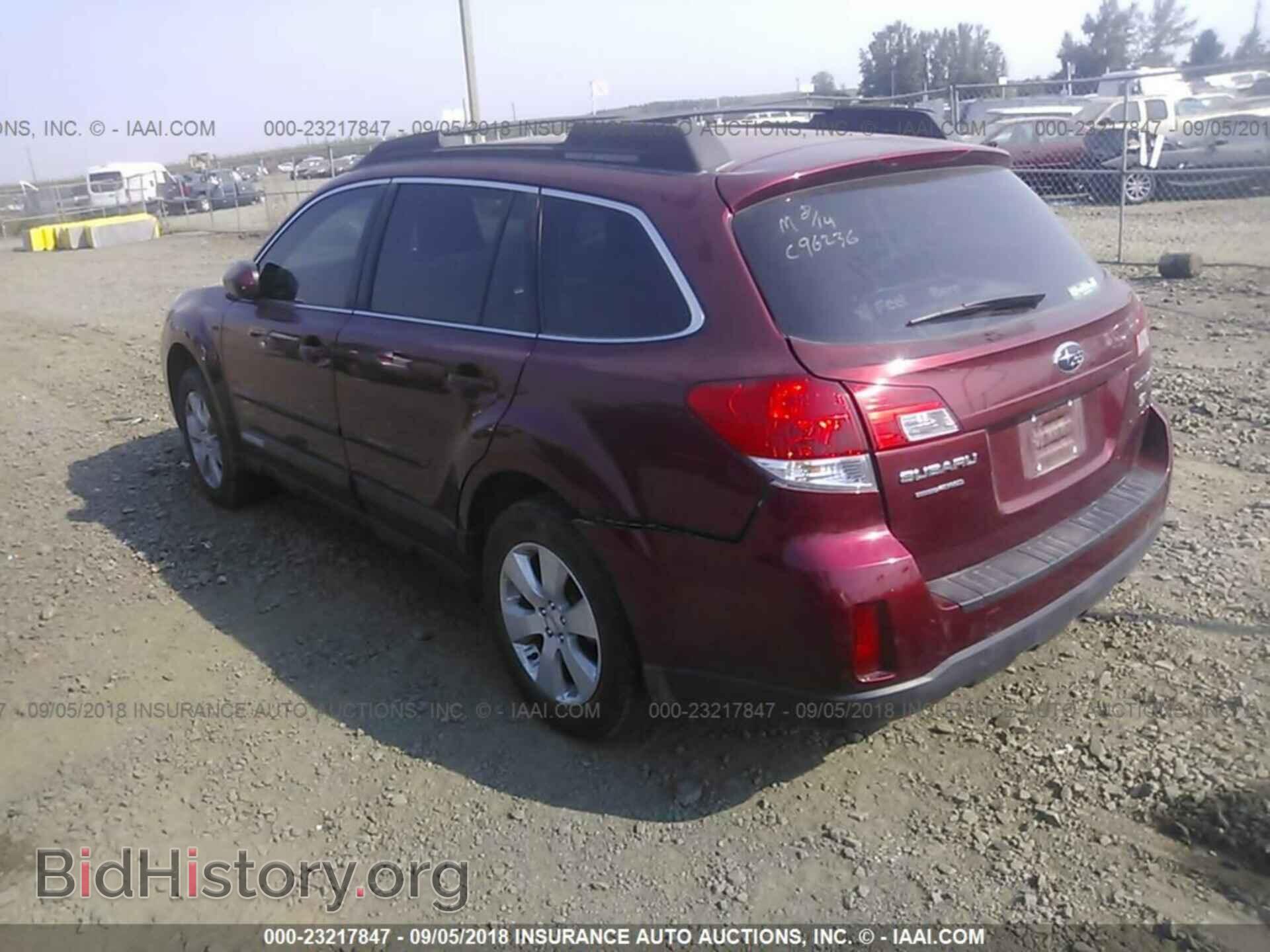 2012 Subaru Outback - VIN: 4S4BRCBC3C3242688 - Фото 3