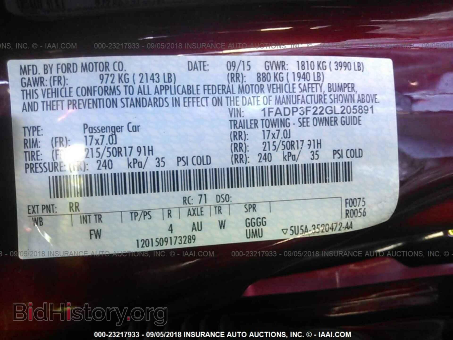2016 Ford Focus - VIN: 1FADP3F22GL205891 - Photo 9