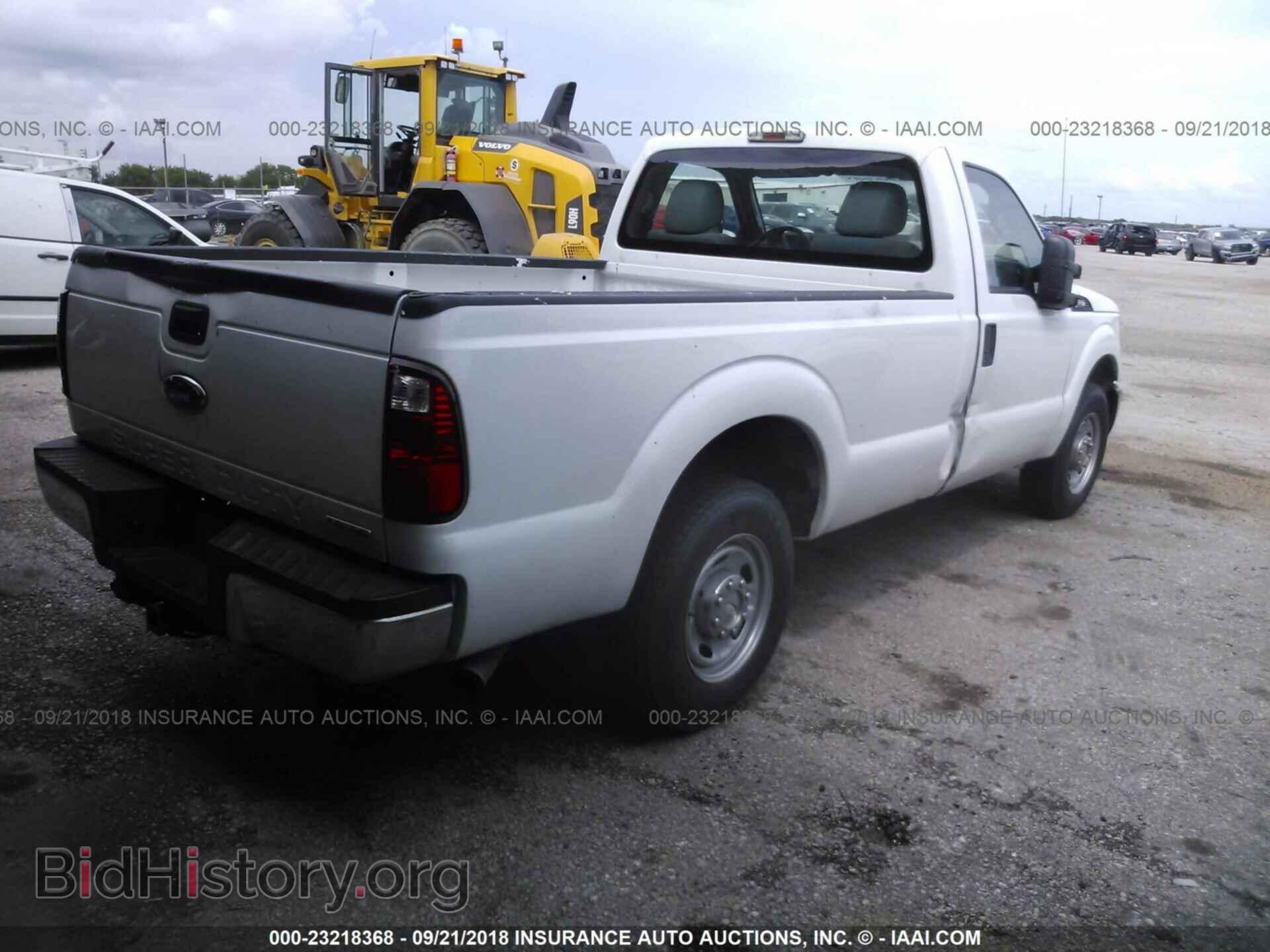 2013 Ford F250 - VIN: 1FTBF2A61DEA97563 - Фото 4