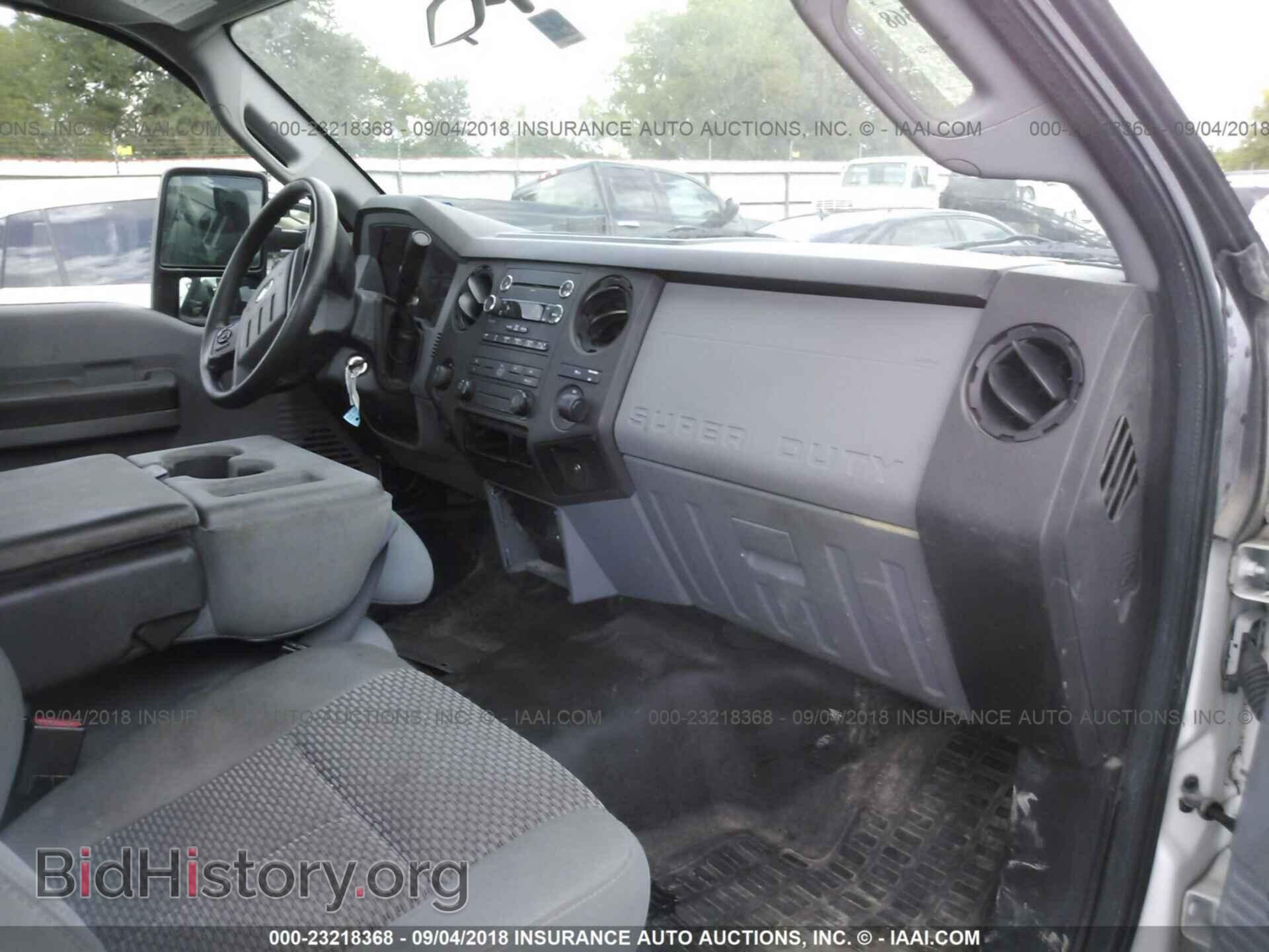 2013 Ford F250 - VIN: 1FTBF2A61DEA97563 - Фото 5