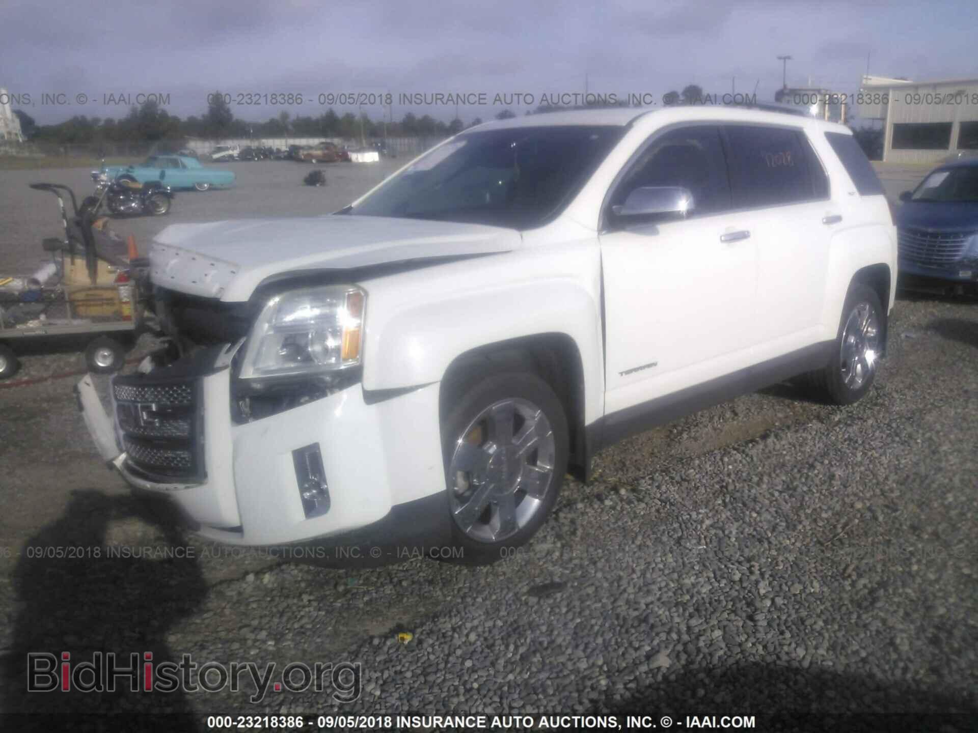 2012 Gmc Terrain - VIN: 2GKFLXE58C6212191 - Photo 2