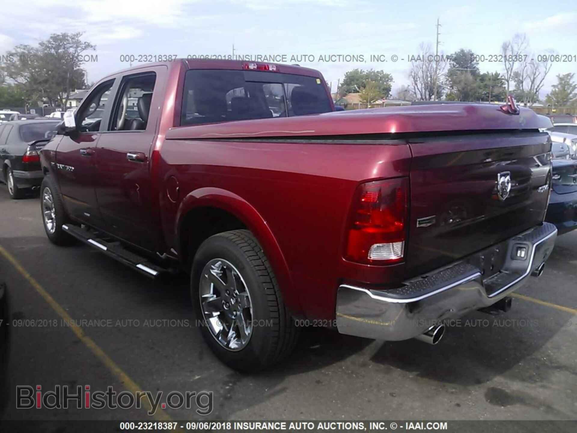 2012 Dodge Ram 1500 - VIN: 1C6RD7NT8CS203970 - Фото 3