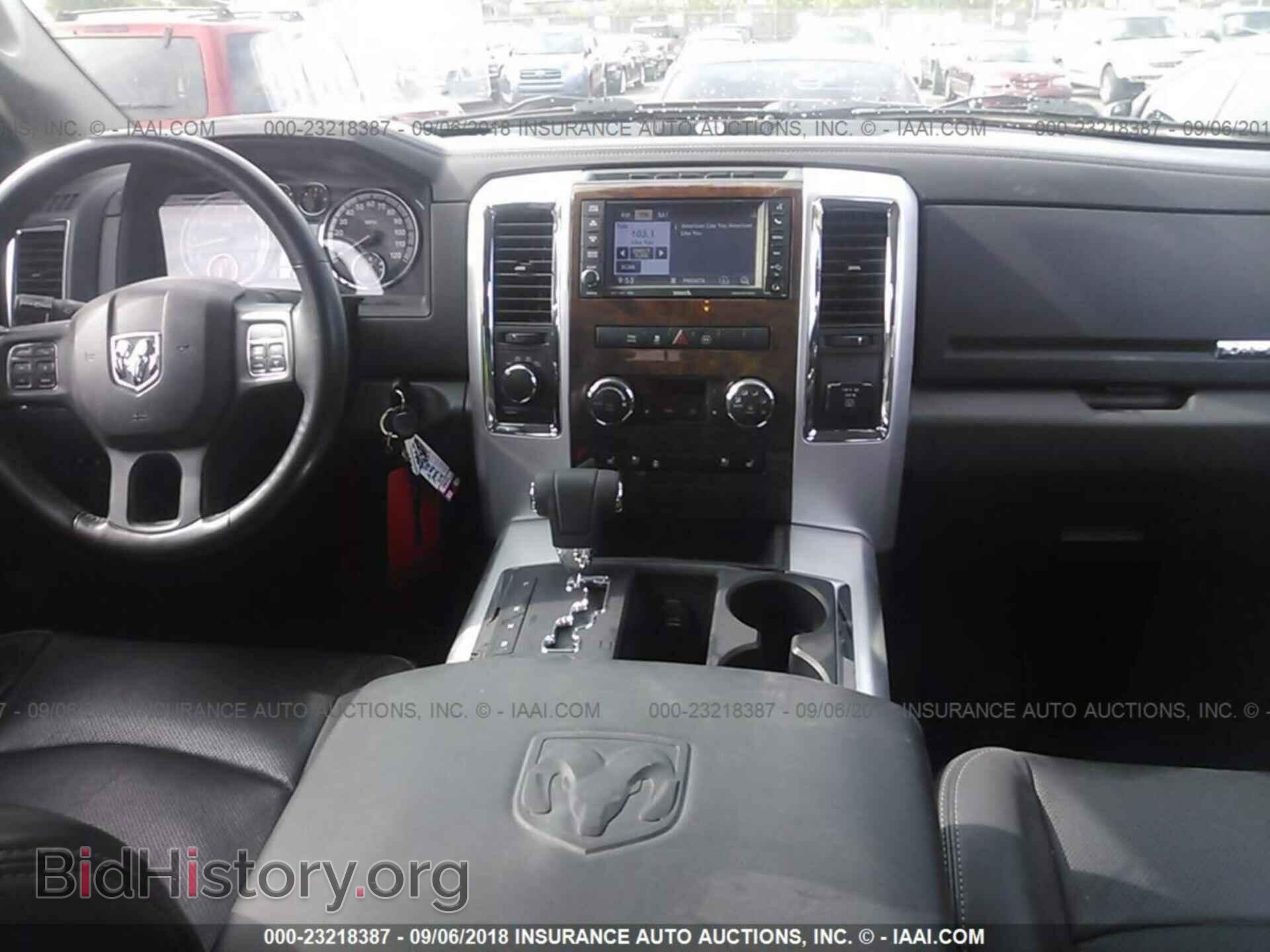 2012 Dodge Ram 1500 - VIN: 1C6RD7NT8CS203970 - Фото 5