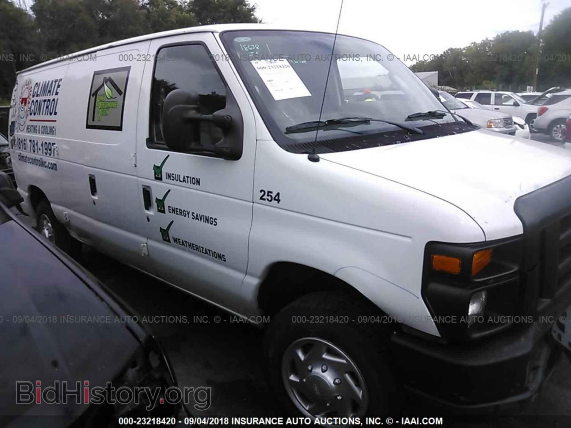 Photo 1FTNE1EW2BDA55877 - Ford Econoline 2011