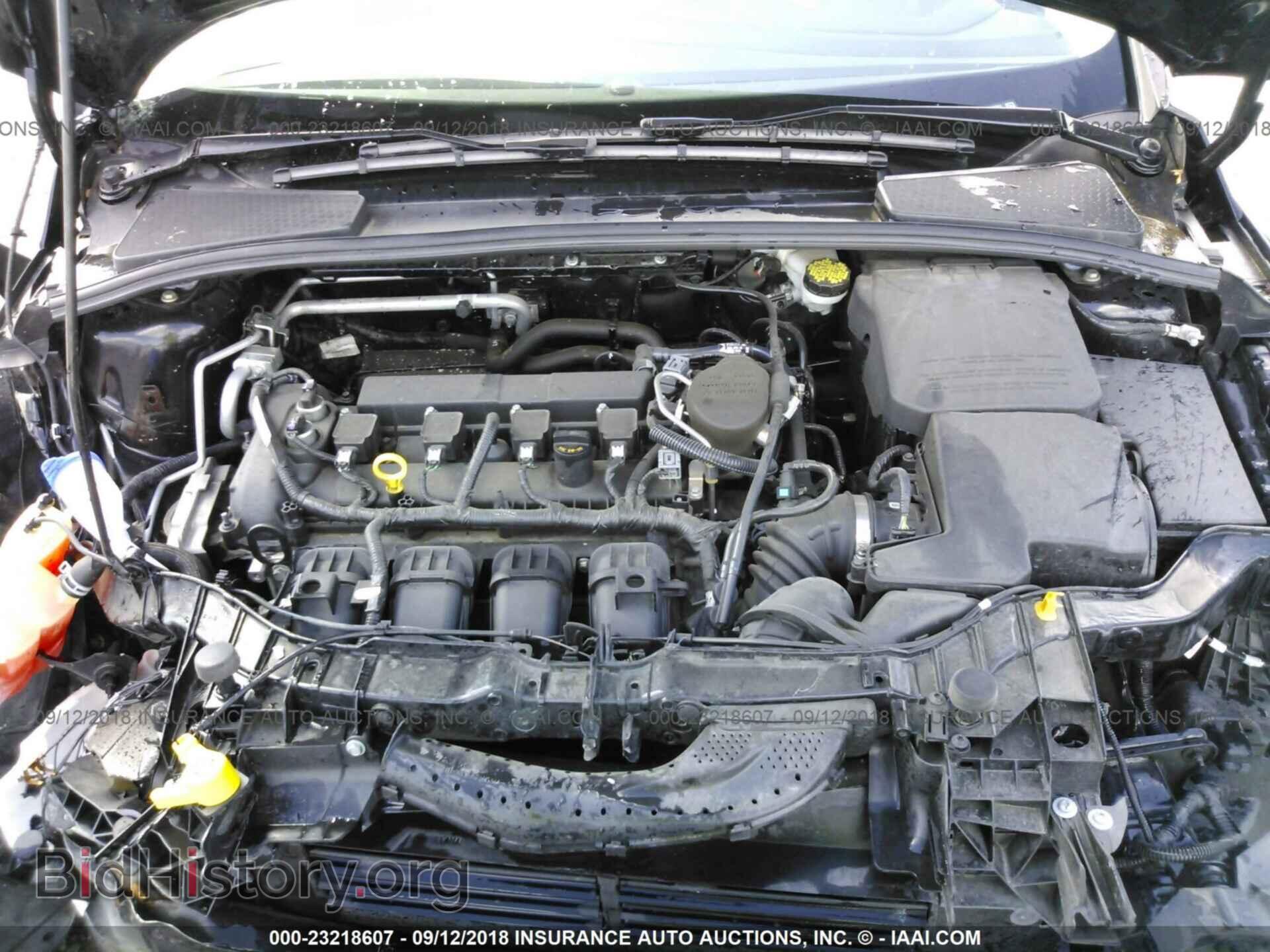 2016 Ford Focus - VIN: 1FADP3F21GL202884 - Photo 10