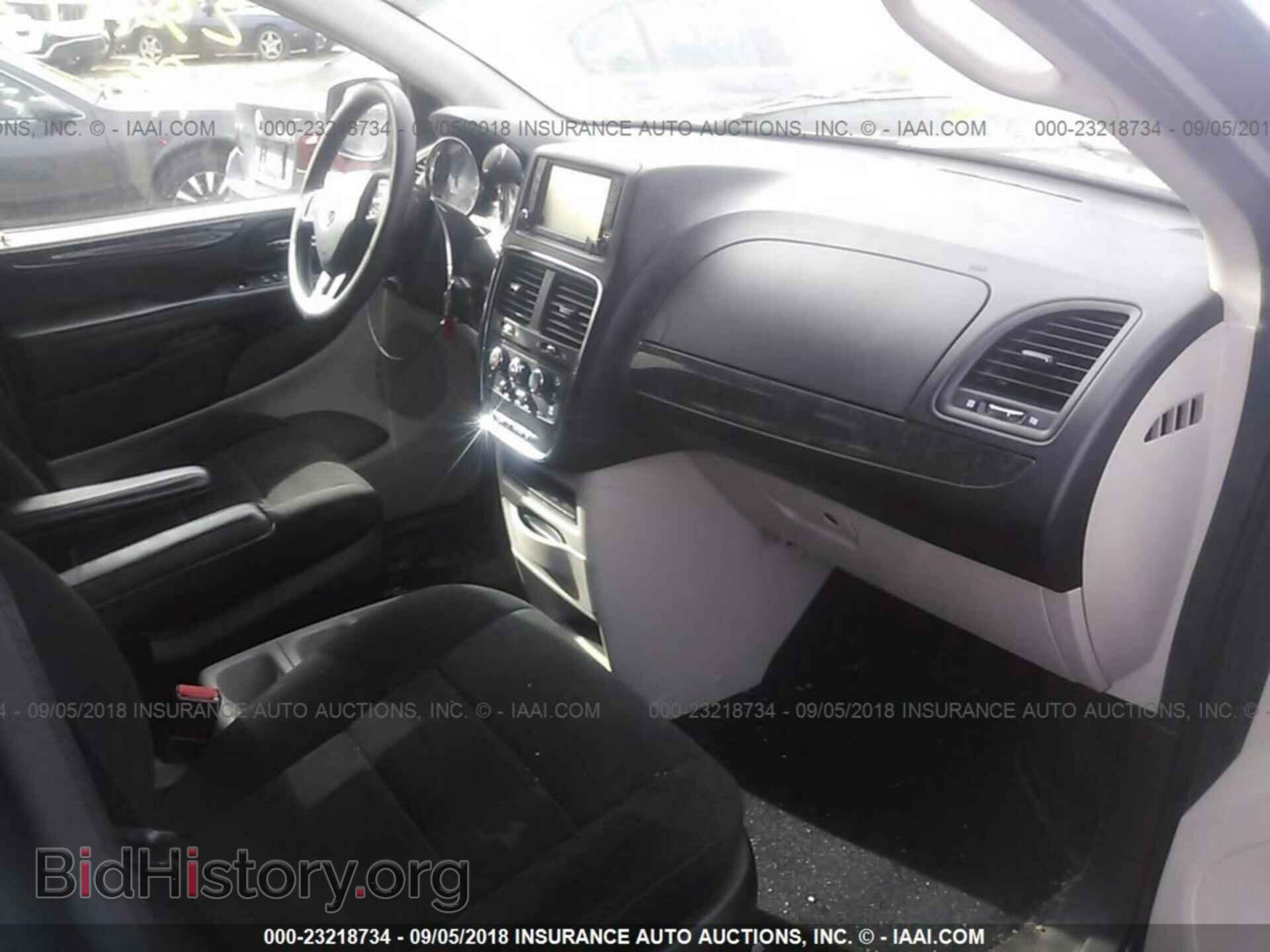 2011 Dodge Grand caravan - VIN: 2D4RN3DG6BR792247 - Фото 5
