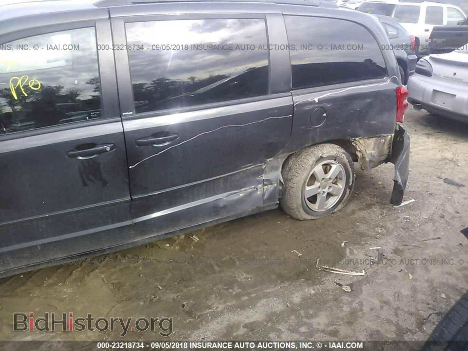 2011 Dodge Grand caravan - VIN: 2D4RN3DG6BR792247 - Фото 6