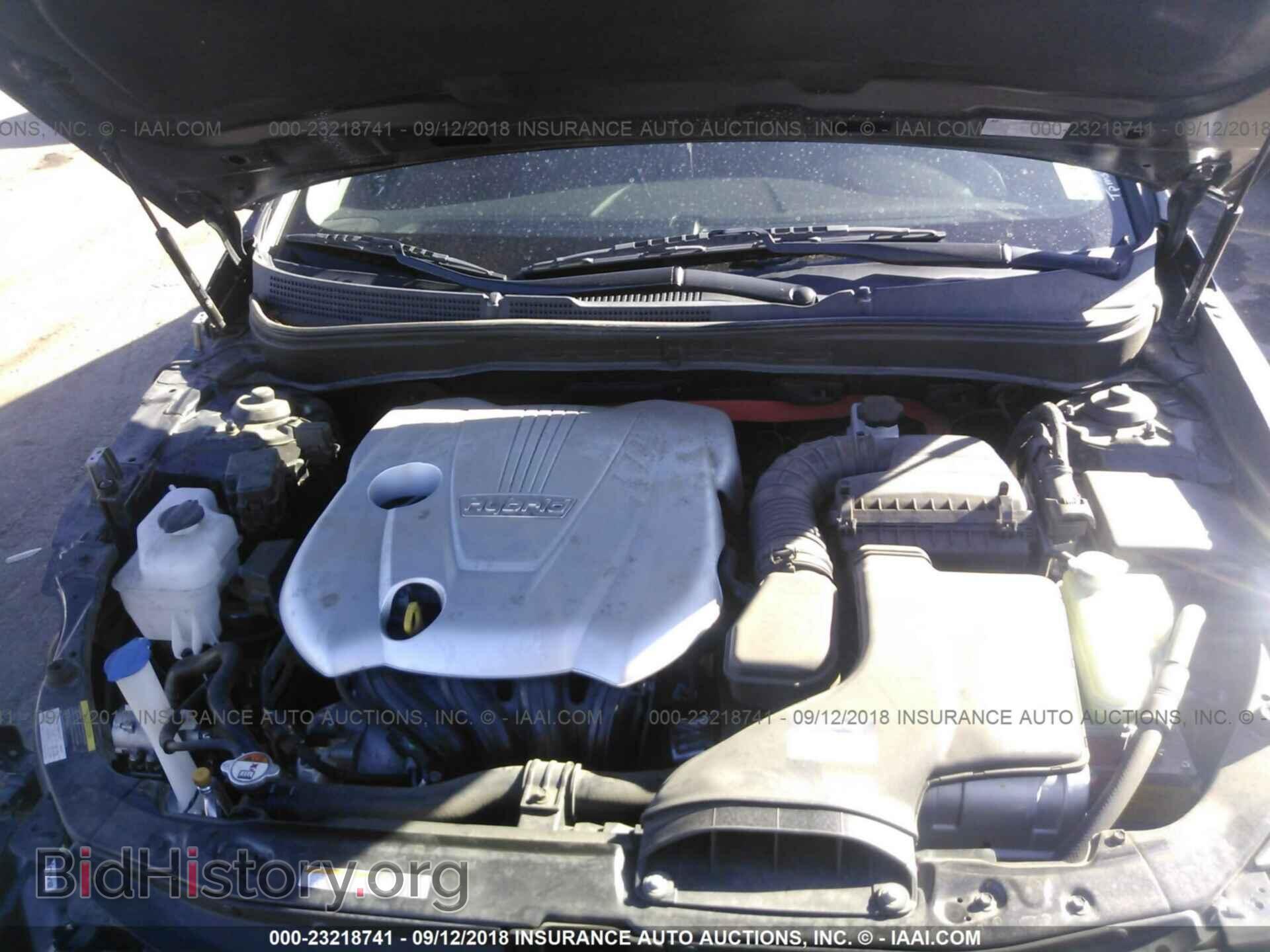 2012 Hyundai Sonata - VIN: KMHEC4A40CA056696 - Фото 10