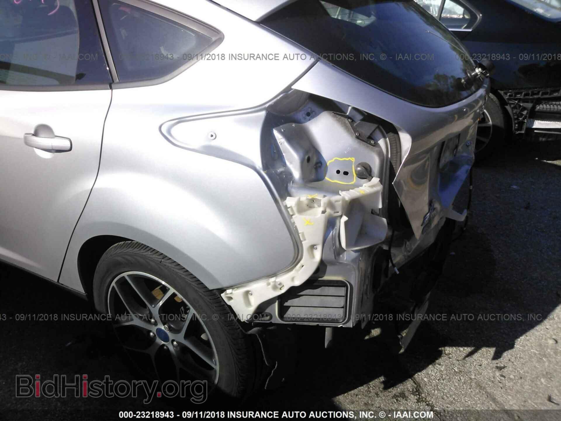 2017 Ford Focus - VIN: 1FADP3M28HL229892 - Фото 6