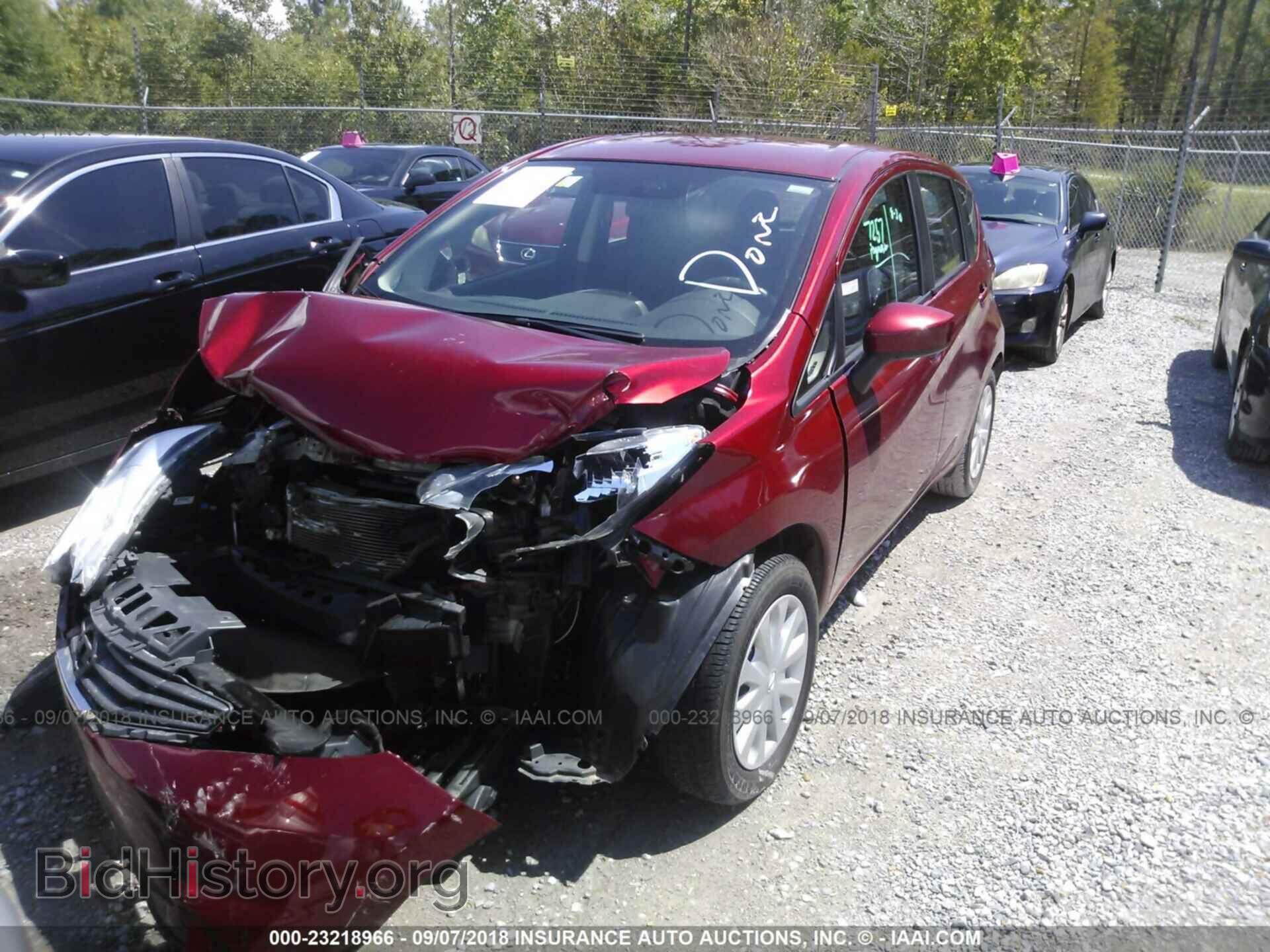 2016 Nissan Versa note - VIN: 3N1CE2CP3GL370572 - Photo 2