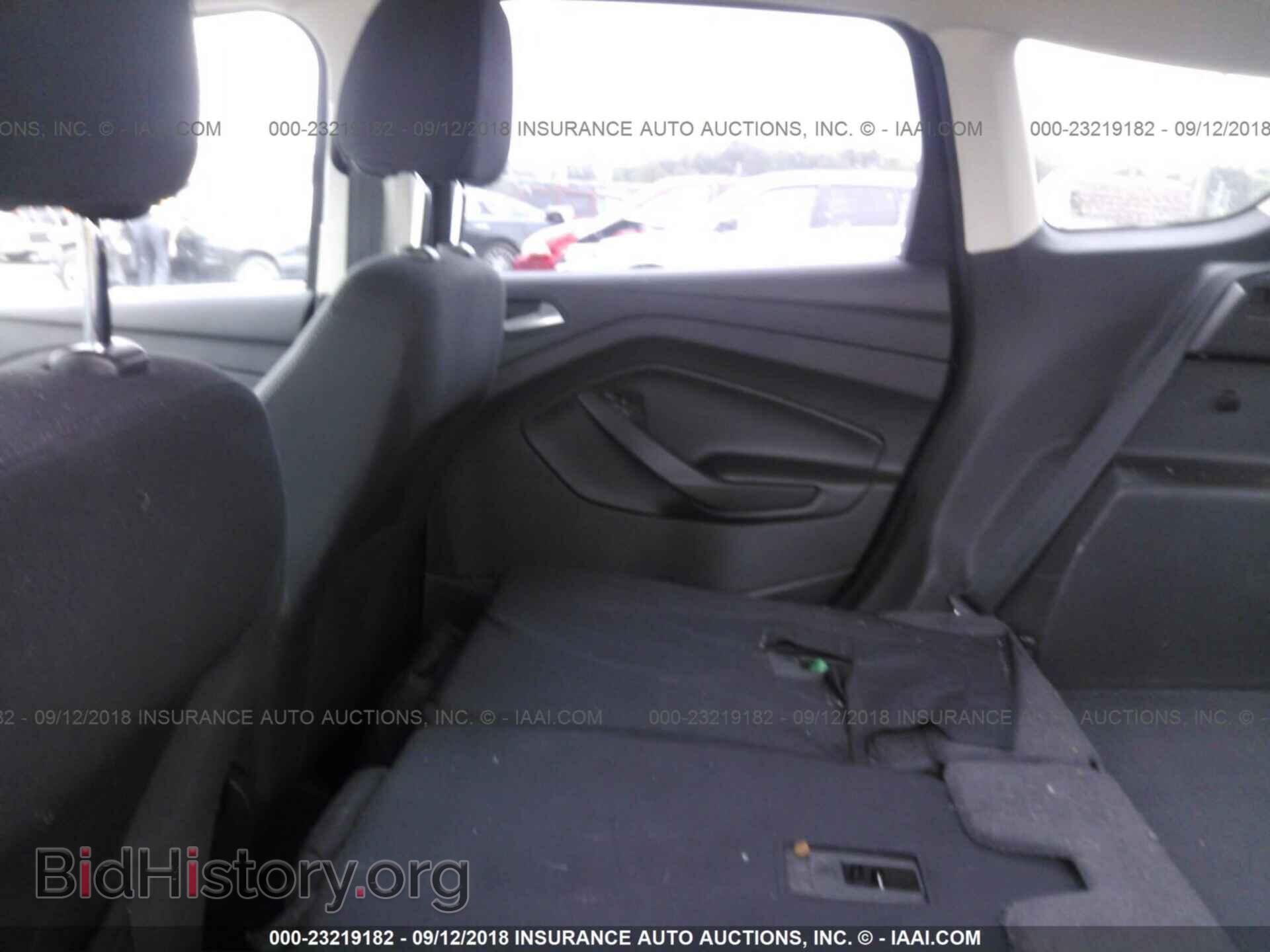 2014 Ford Escape - VIN: 1FMCU0GX5EUC60409 - Photo 8