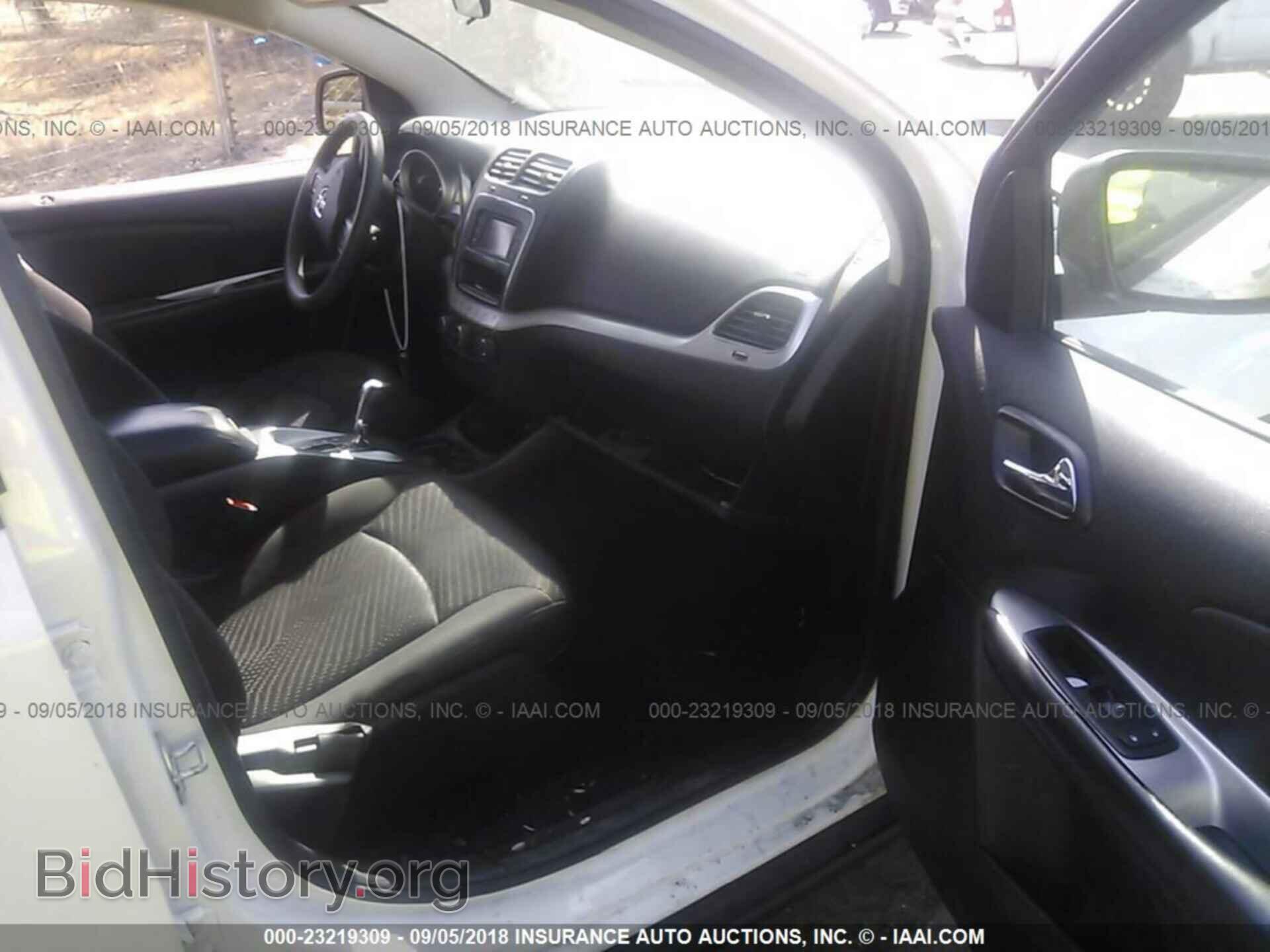 2015 Dodge Journey - VIN: 3C4PDCAB5FT587408 - Фото 5