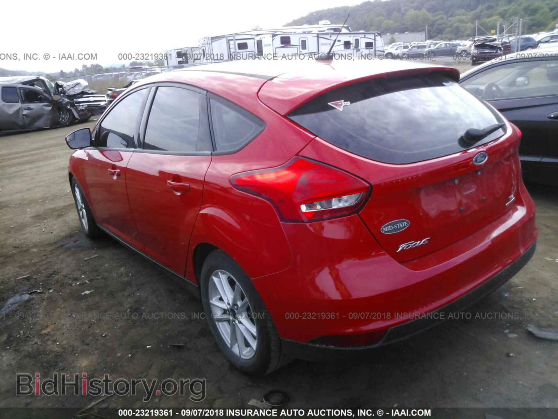 2015 Ford Focus - VIN: 1FADP3K21FL229734 - Фото 3