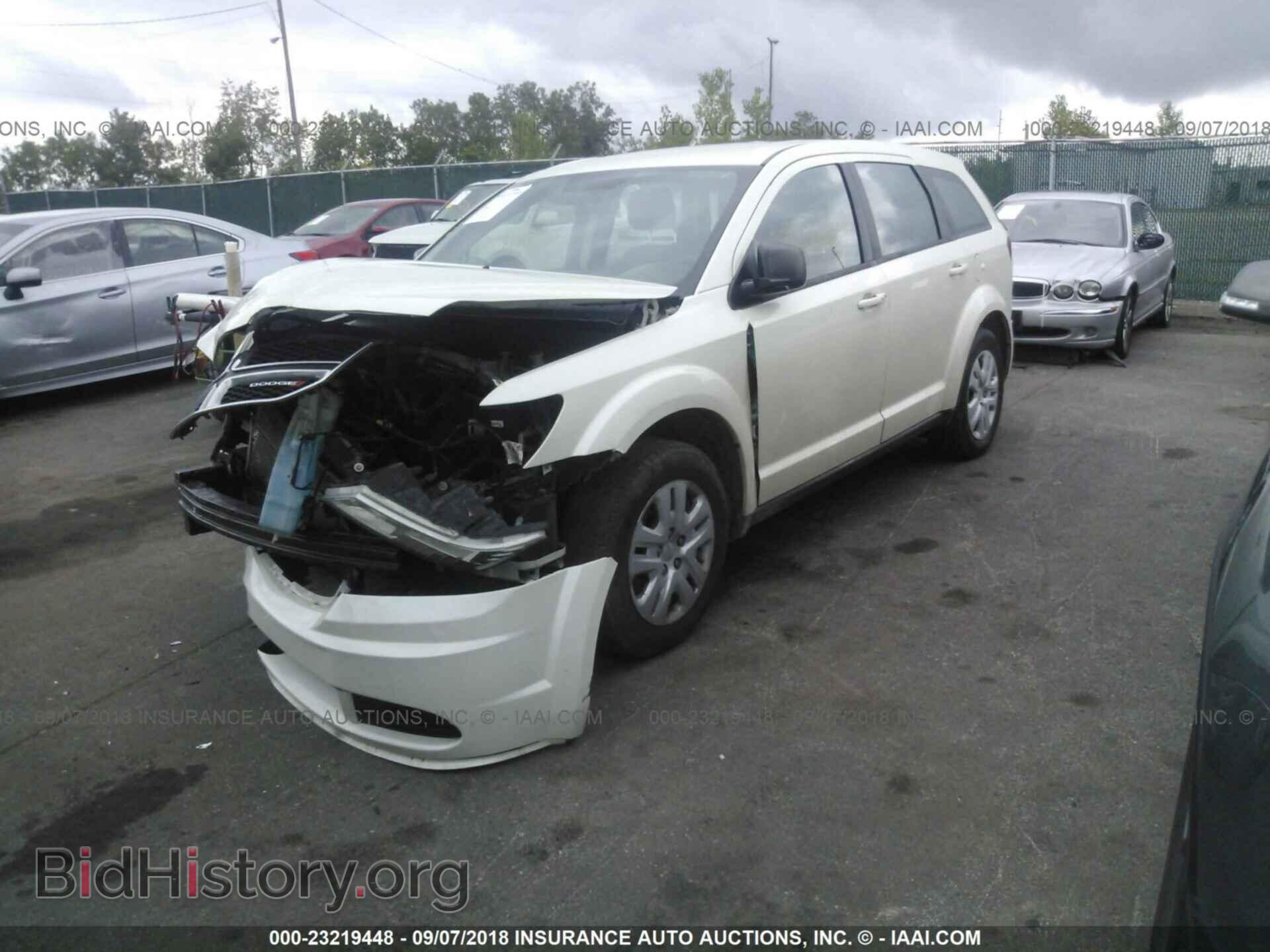 2014 Dodge Journey - VIN: 3C4PDCAB9ET149022 - Фото 2