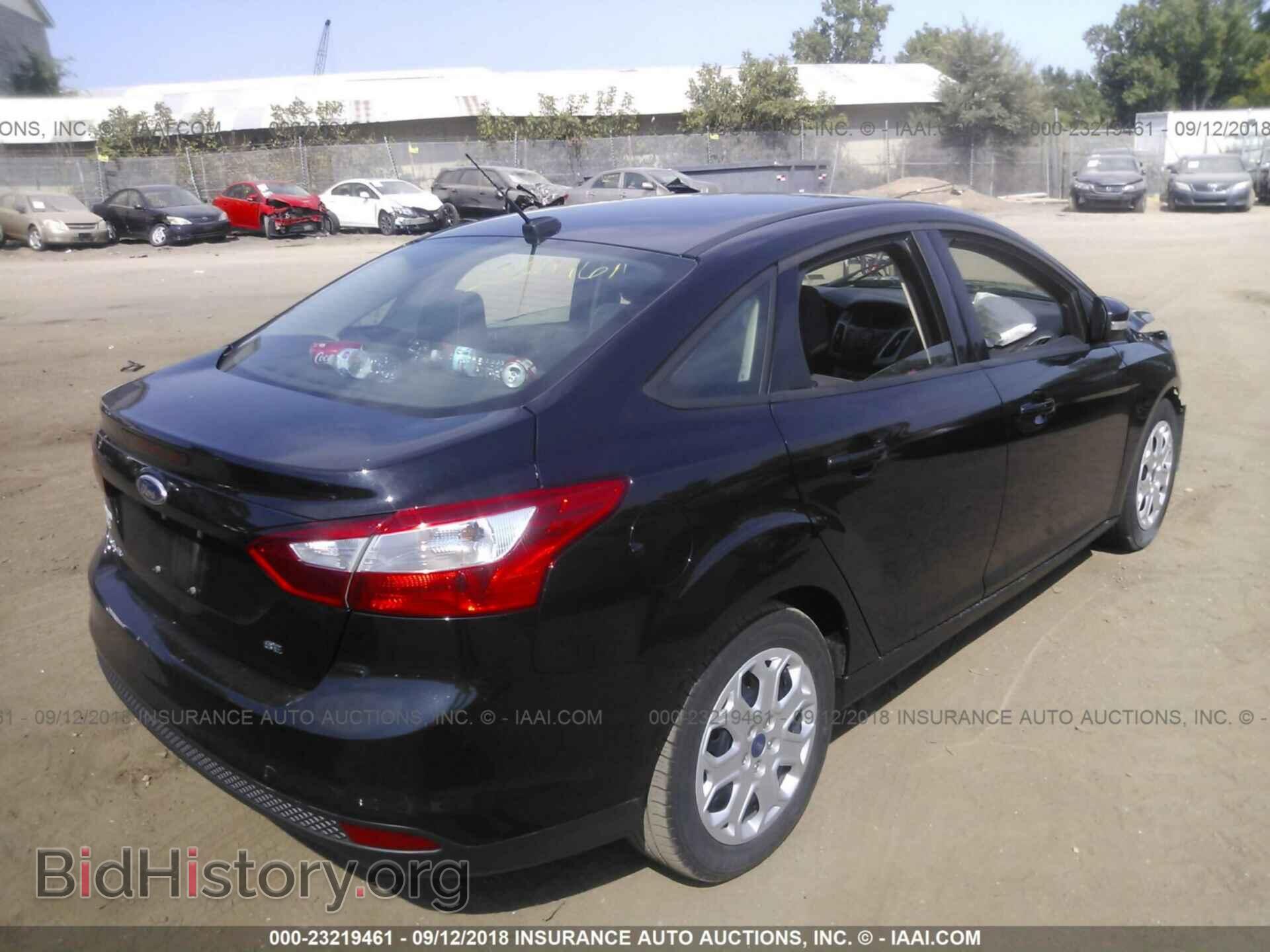2012 Ford Focus - VIN: 1FAHP3F21CL292596 - Фото 4