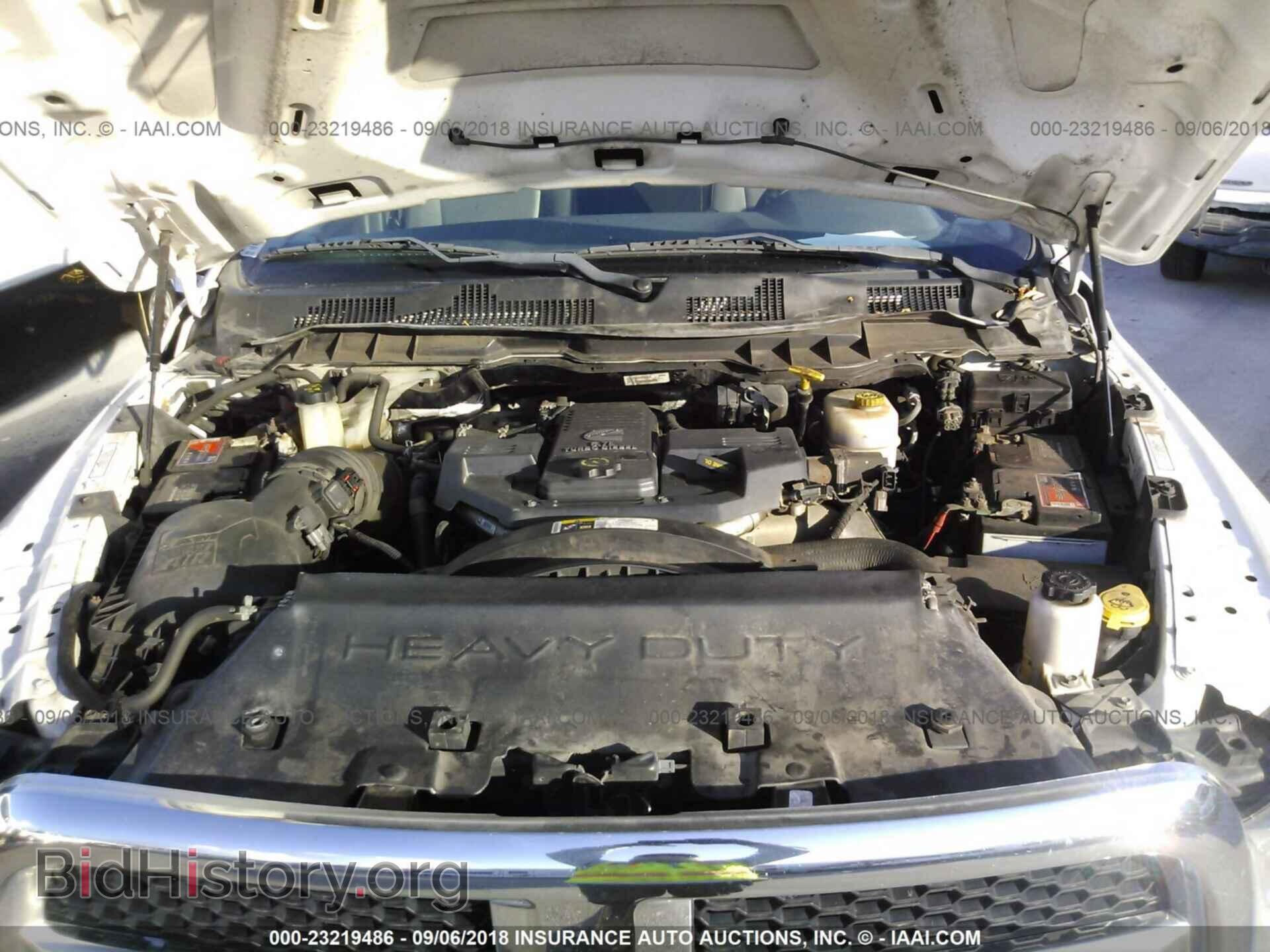 2015 Ram 3500 - VIN: 3C7WRSCLXFG645215 - Фото 9