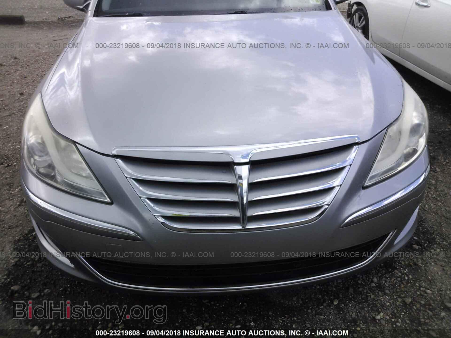 2012 Hyundai Genesis - VIN: KMHGC4DD2CU169357 - Фото 6